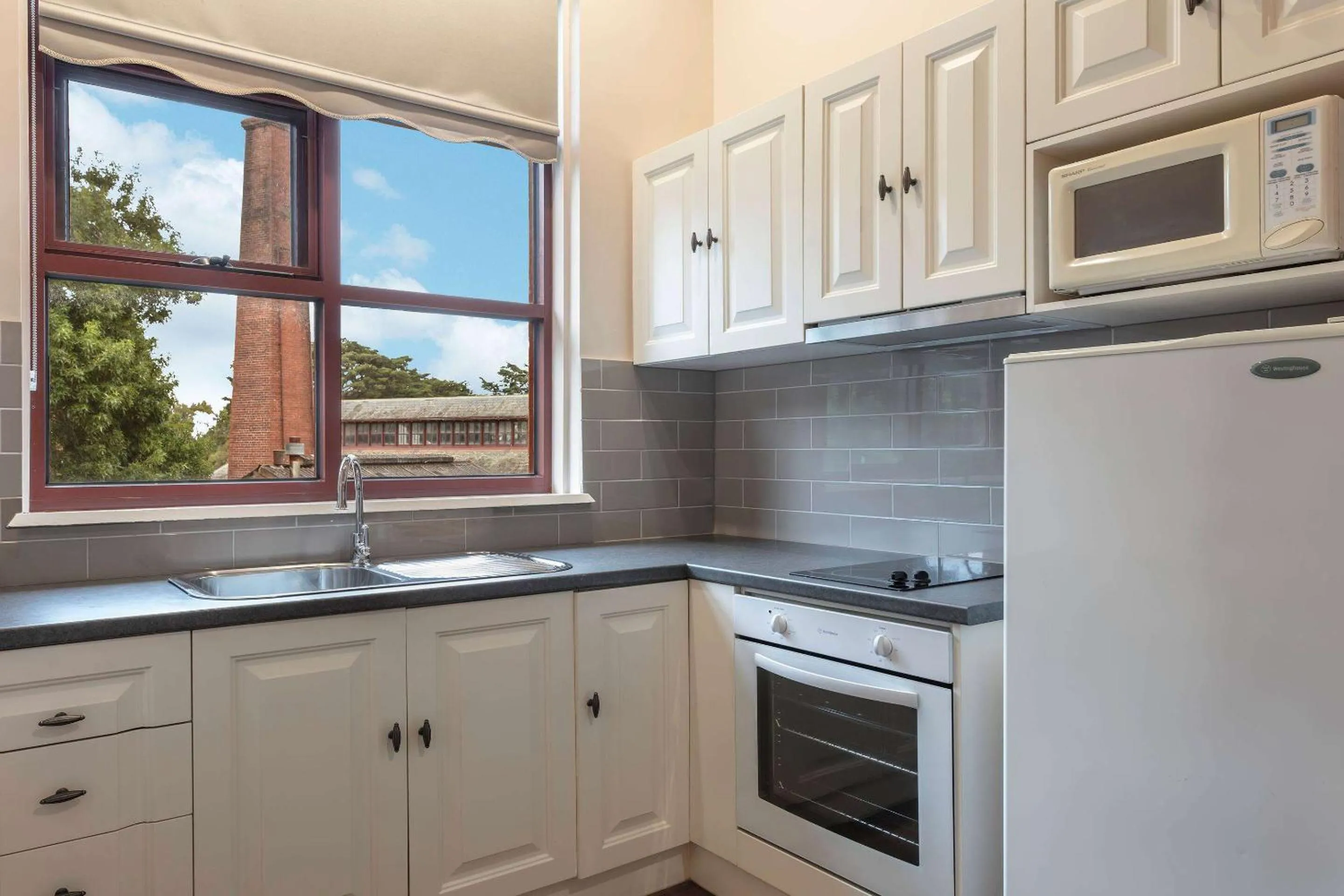 Photo of the whole room in Club Wyndham Ballarat, Trademark Collection by Wyndham