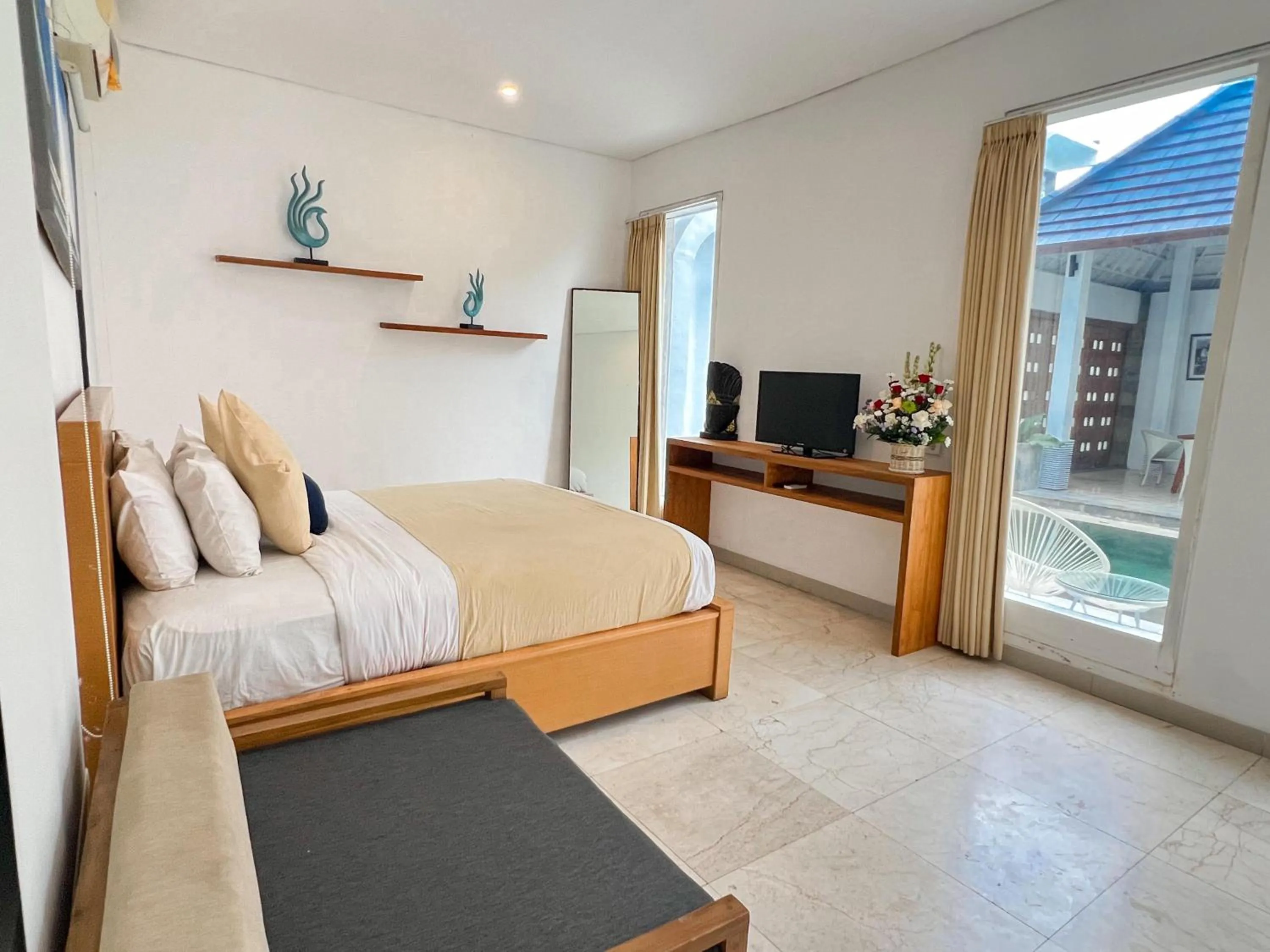 Bed in Apple Villas & Apartments