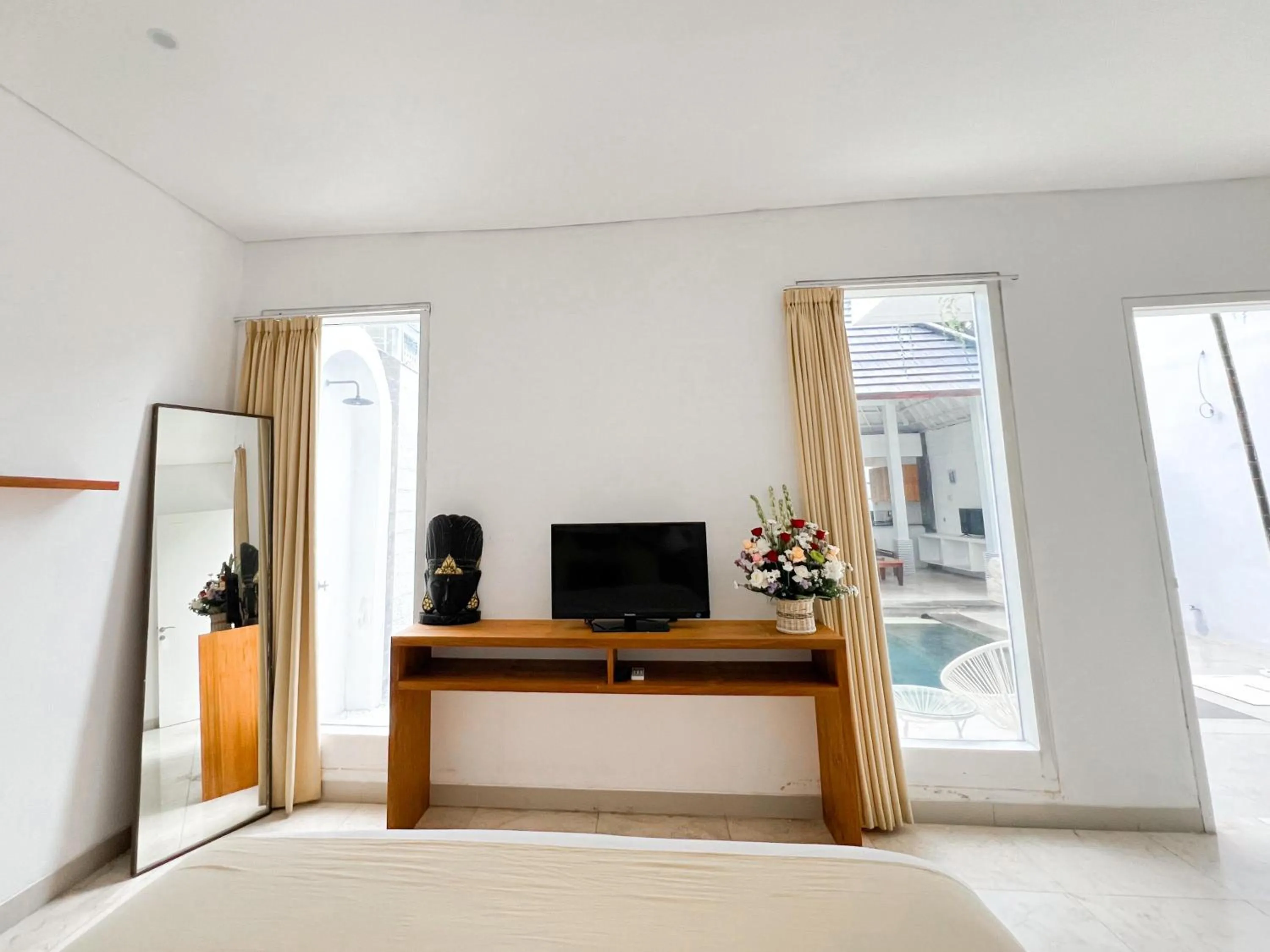 TV and multimedia in Apple Villas & Apartments