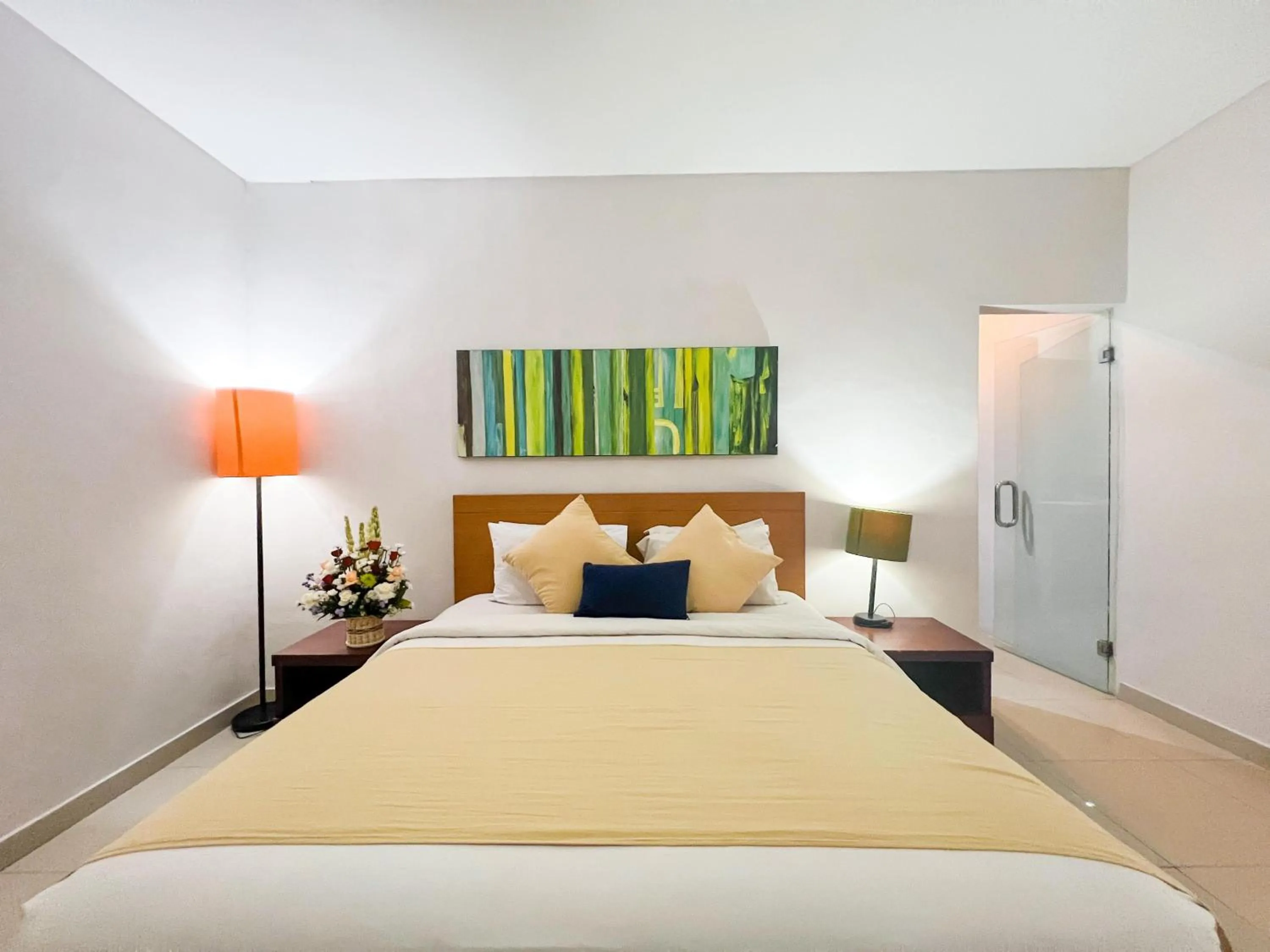 Bedroom, Bed in Apple Villas & Apartments