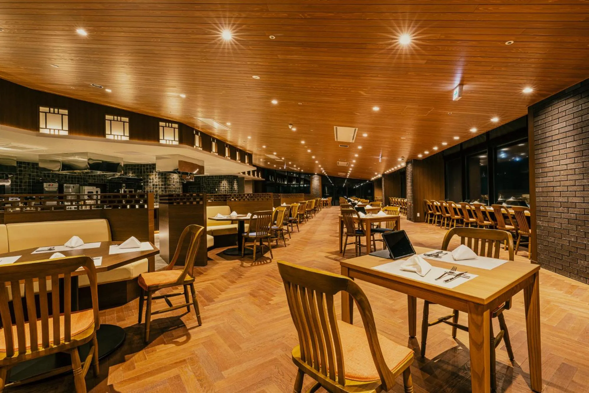 Restaurant/places to eat in Grand Blissen Hotel Jozankei