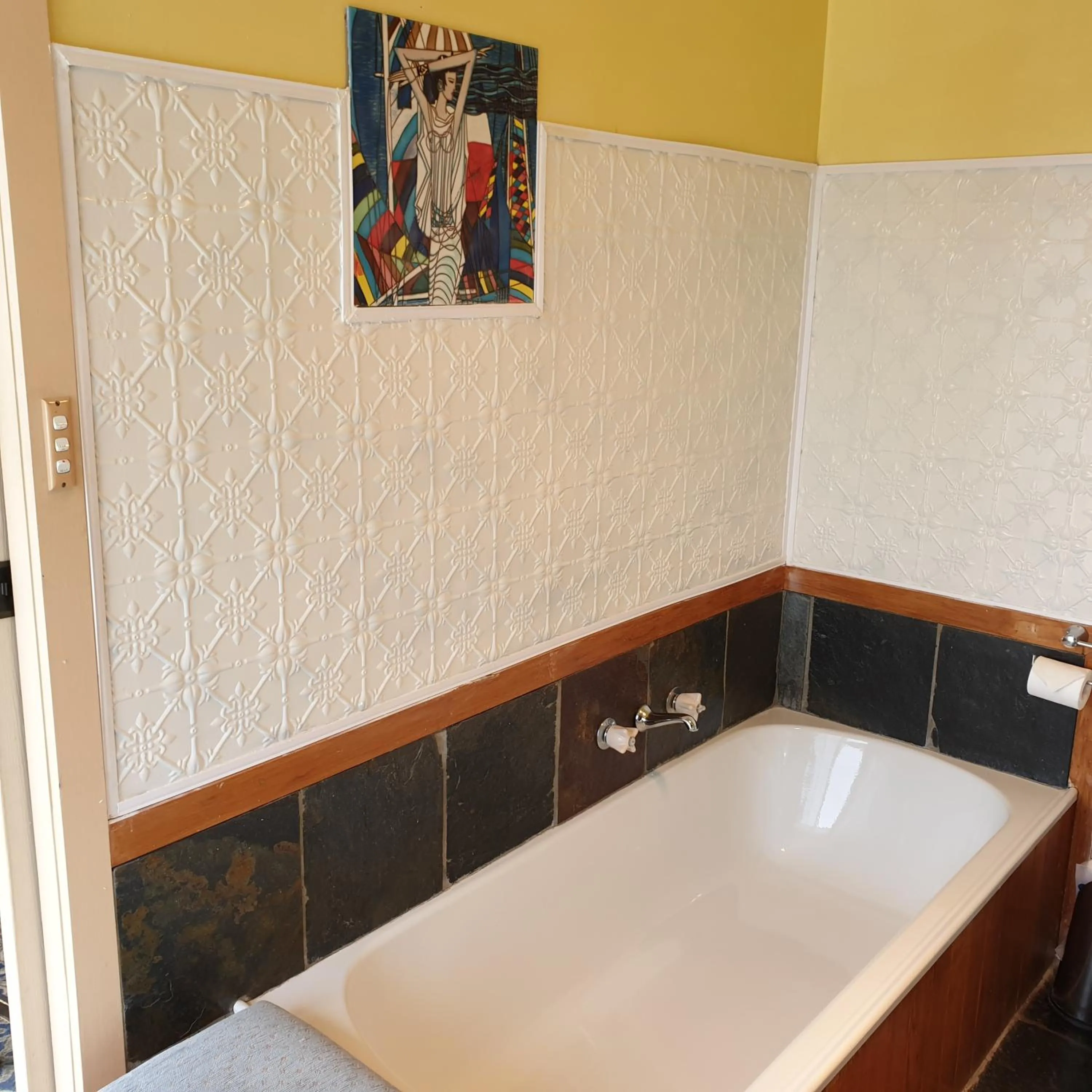 Bathroom in Hawley House