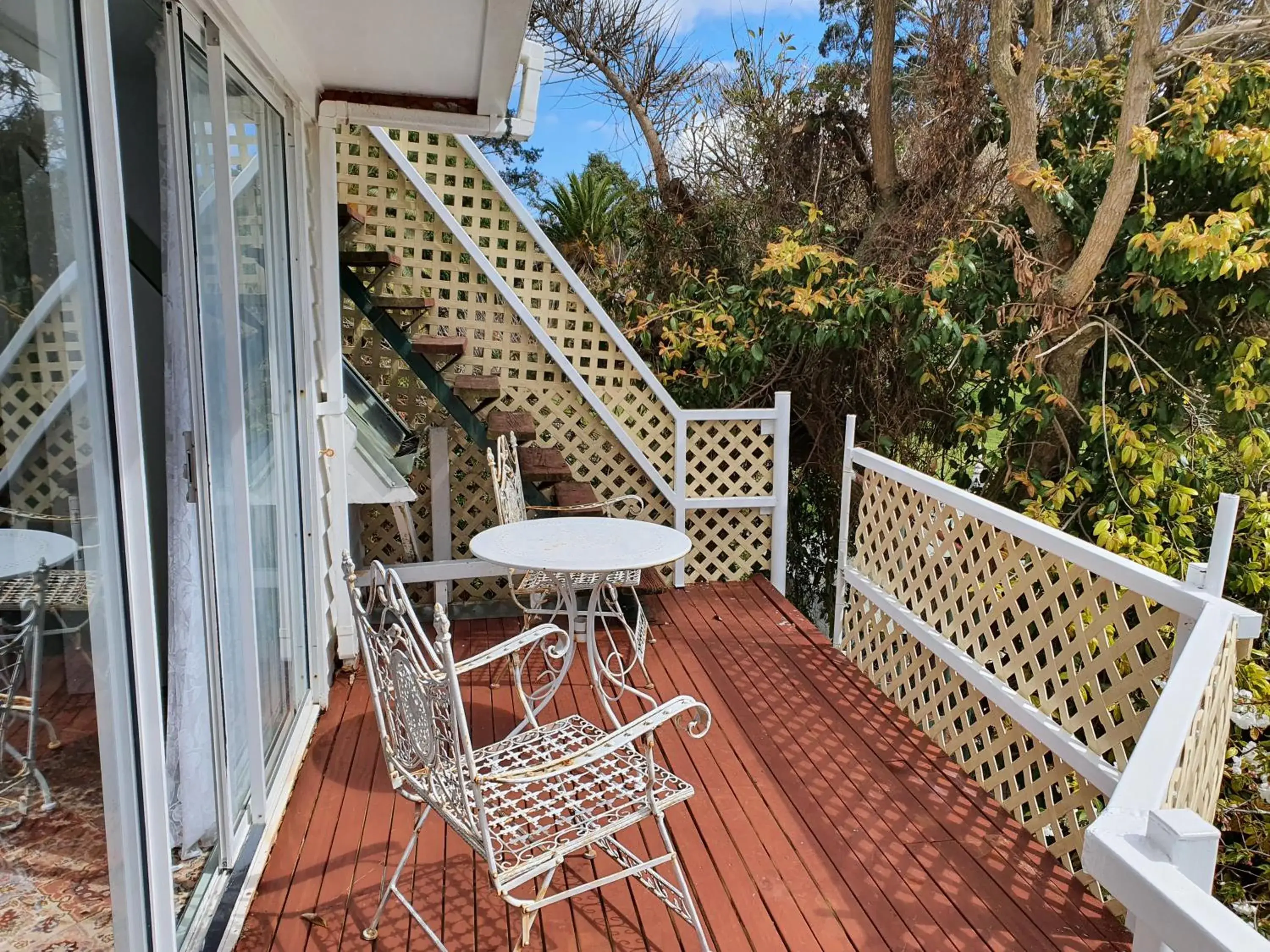 Family Suite with Balcony in Hawley House Family Suite with Balcony in Hawley House