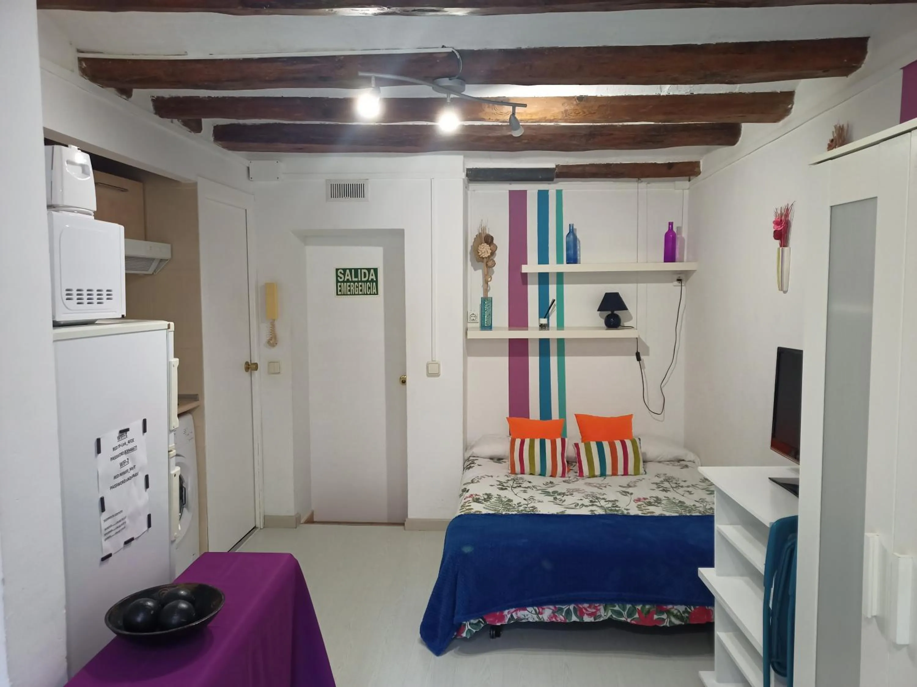 Bed in Estudio con balcon Plaza España