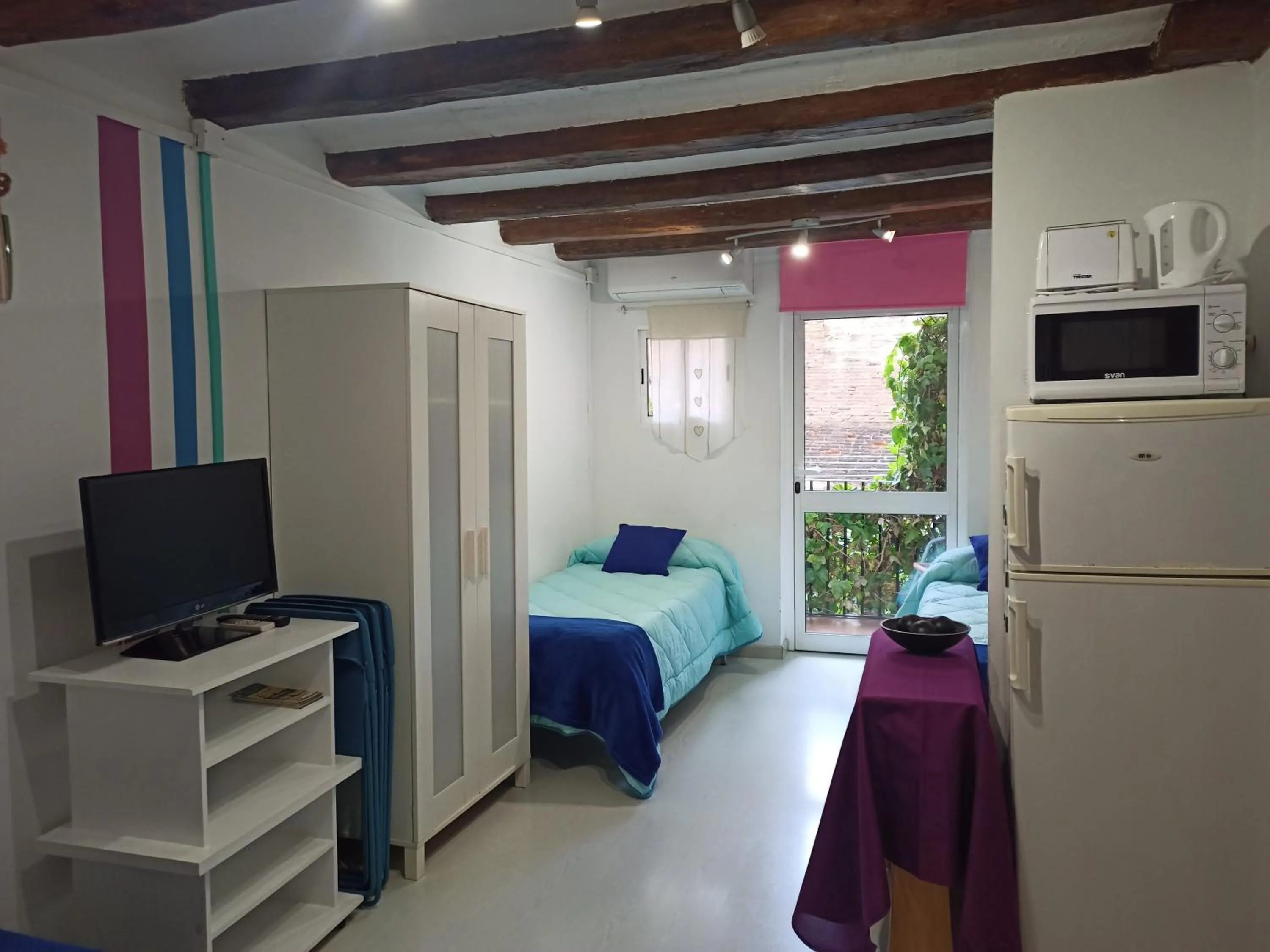 Bed in Estudio con balcon Plaza España