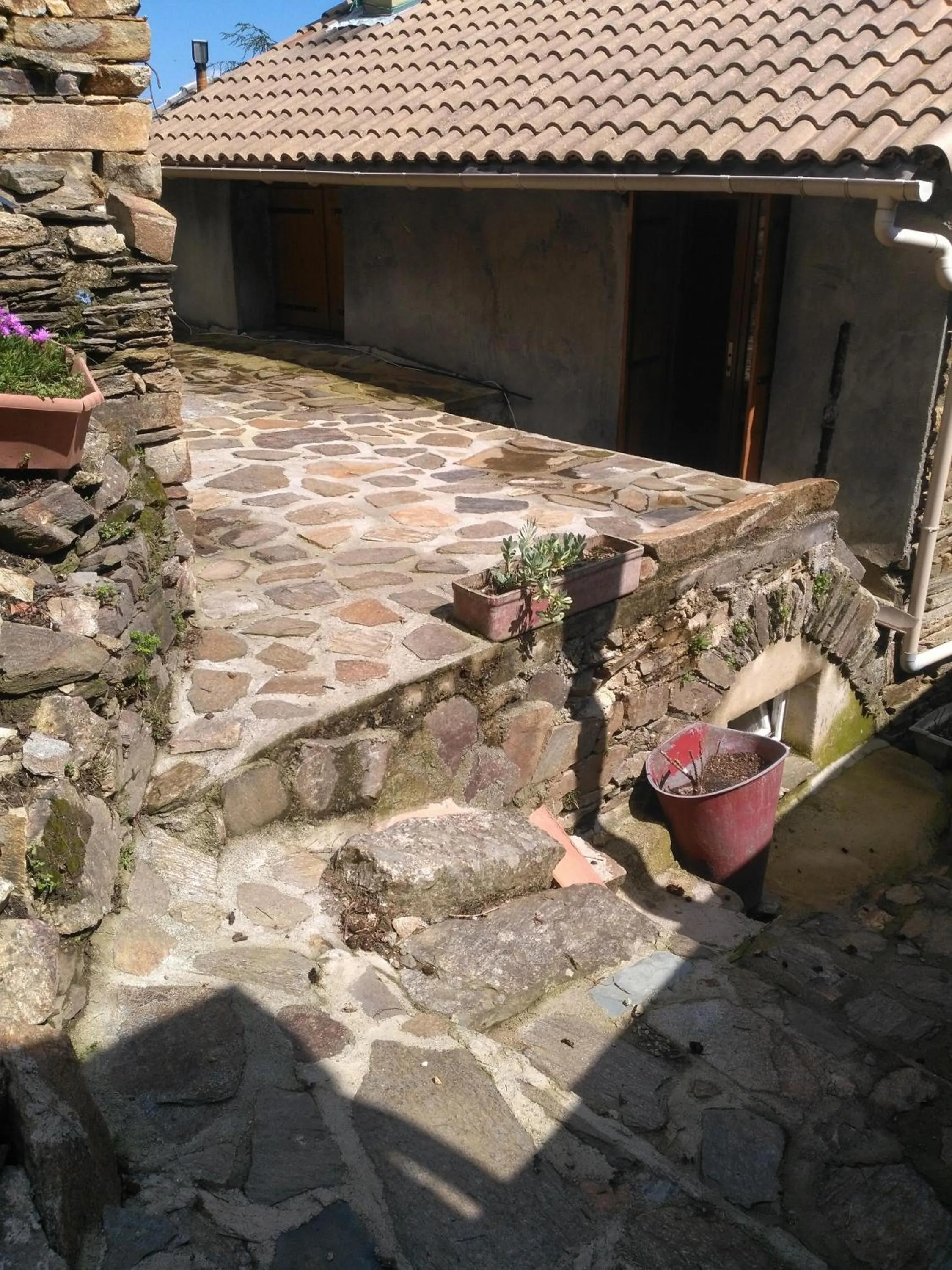Patio in Le camélia de la mazarié