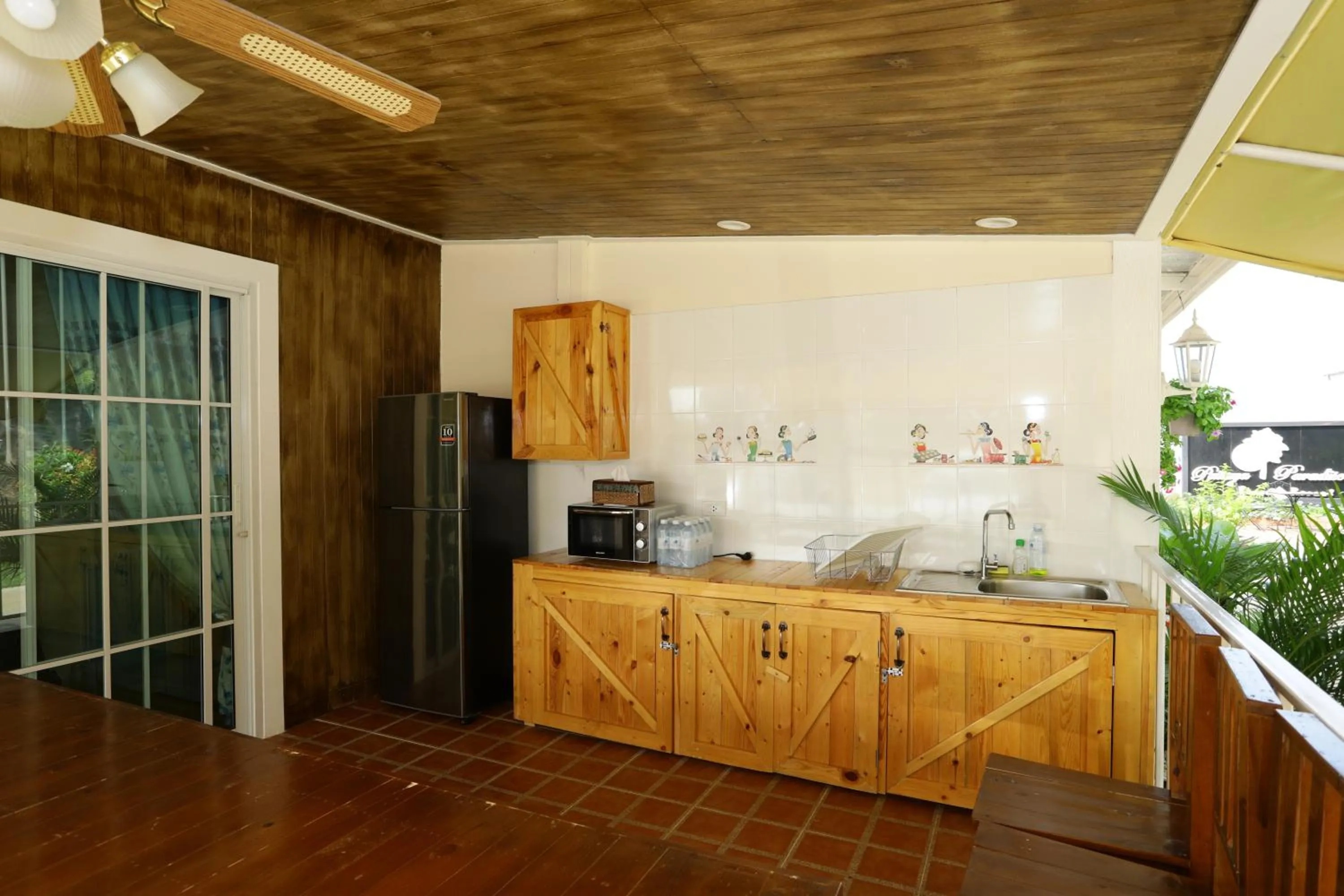 Kitchen or kitchenette in Pattaya Paradise Beach Resort