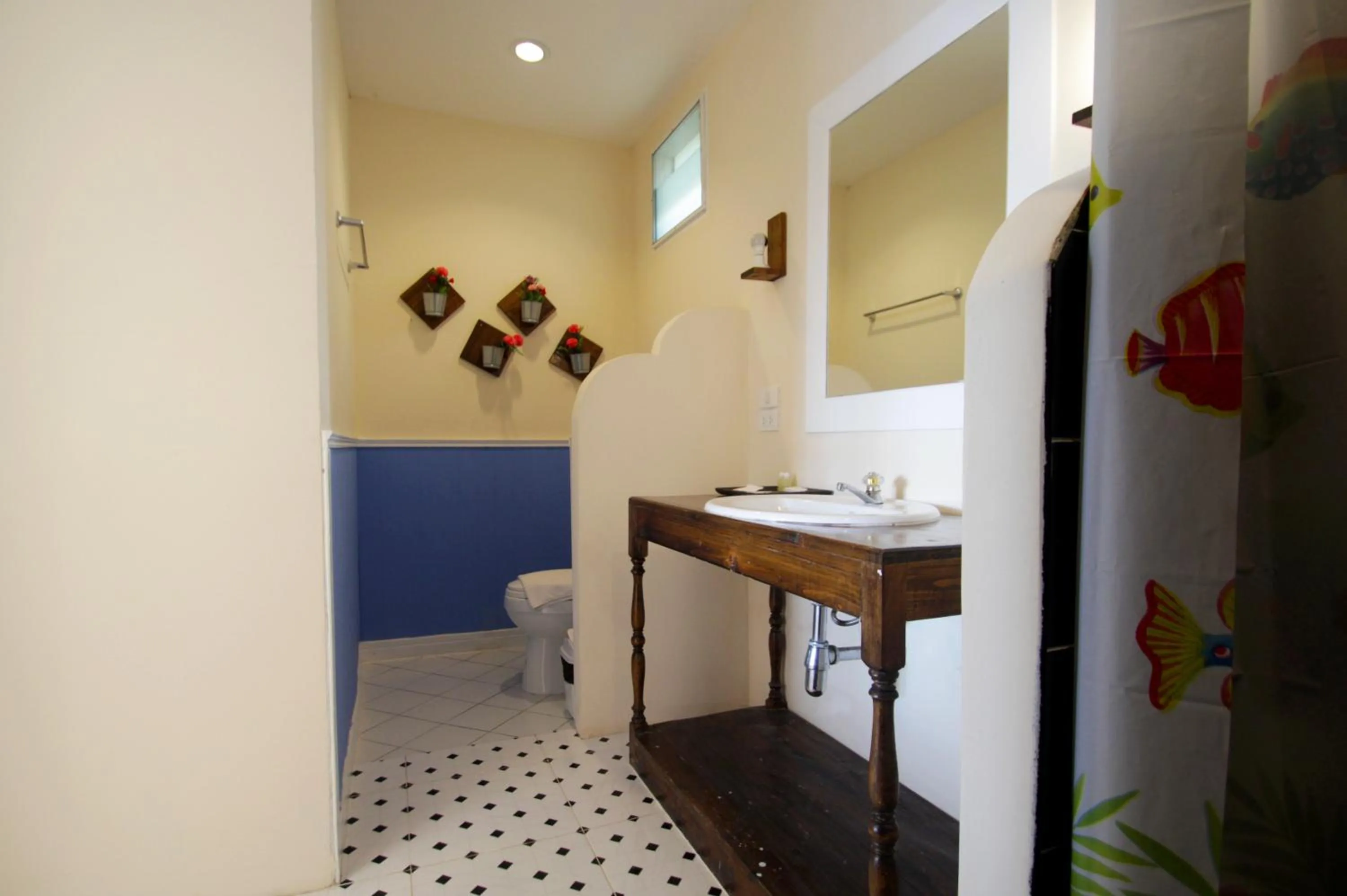 Toilet in Pattaya Paradise Beach Resort