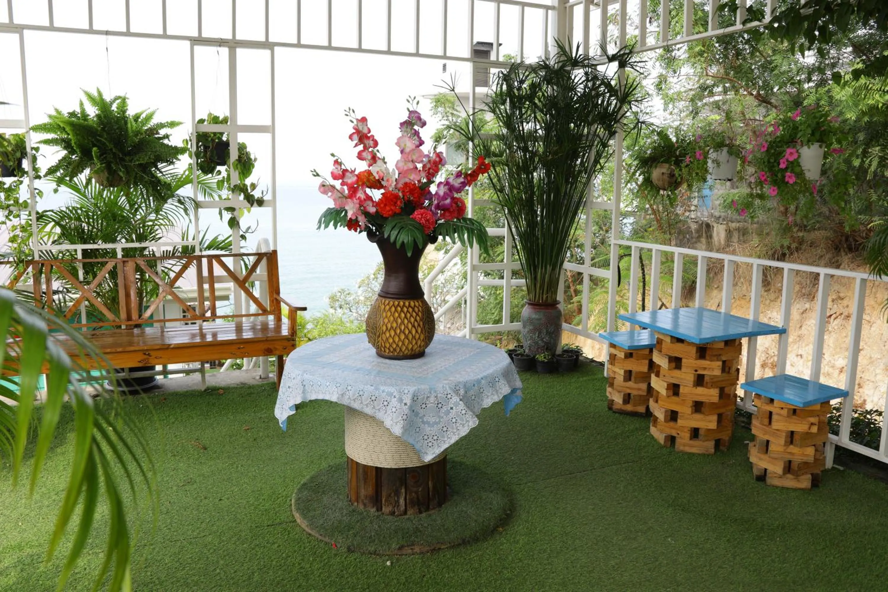 Patio in Pattaya Paradise Beach Resort