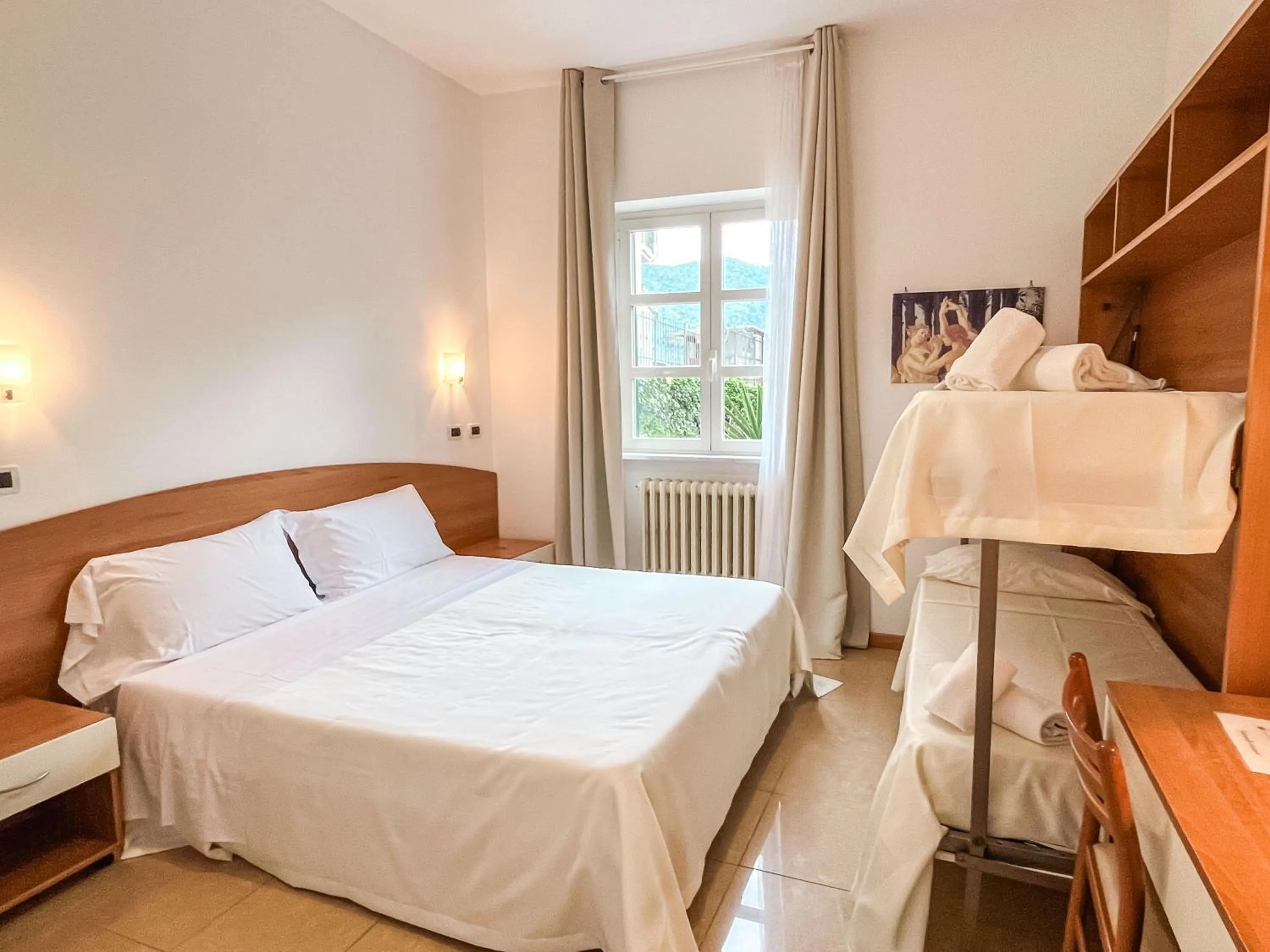 Quadruple Room in Hotel Ca' De Berna