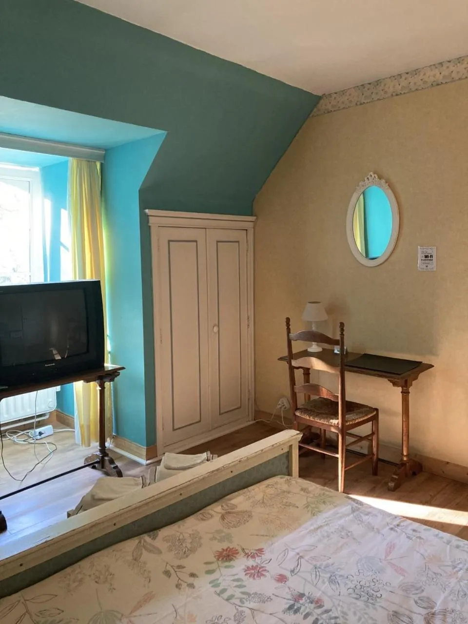 TV and multimedia in B&B El Tyu