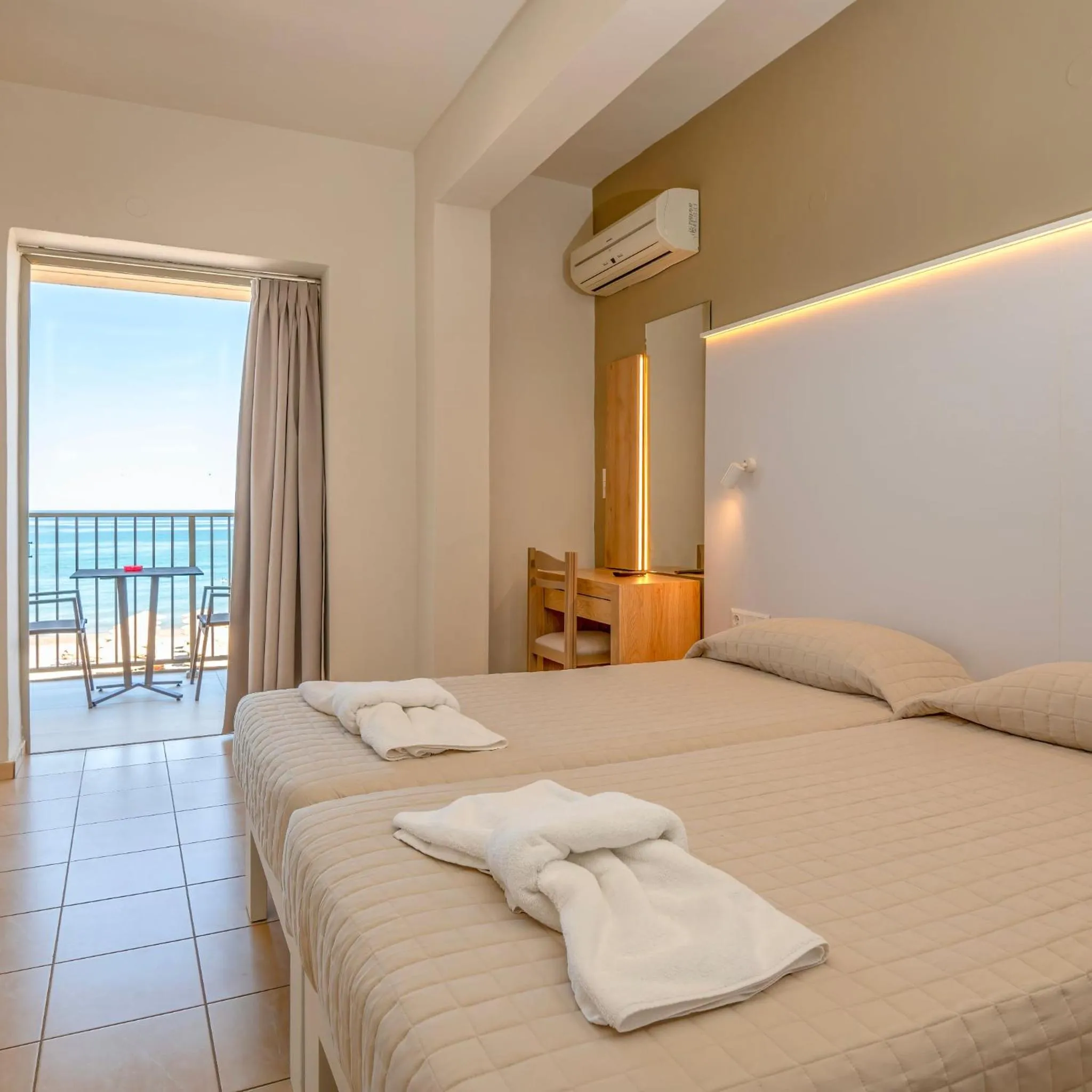 Blue Sky Hotel Apartments