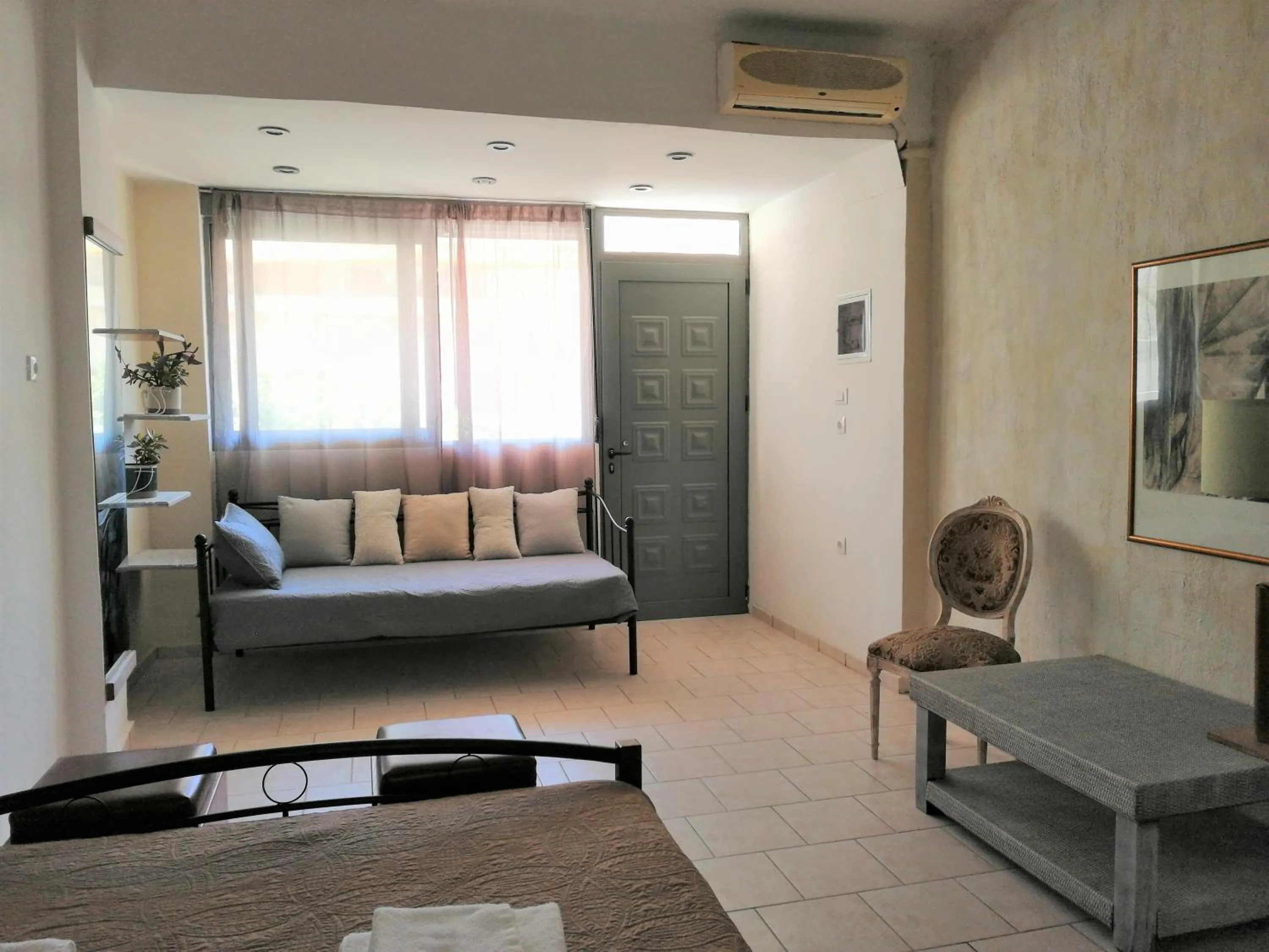 Mini Suites