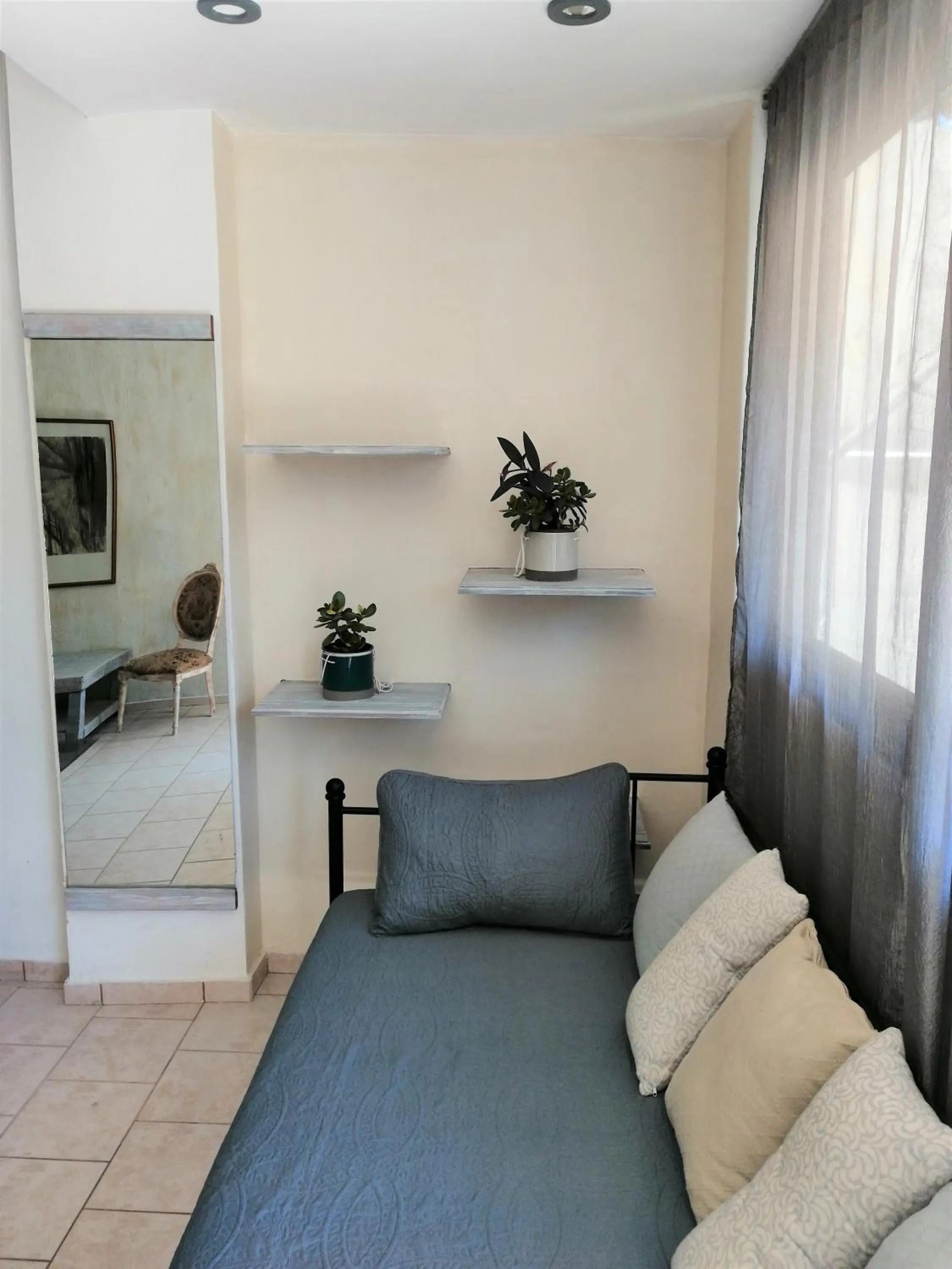 Mini Suites