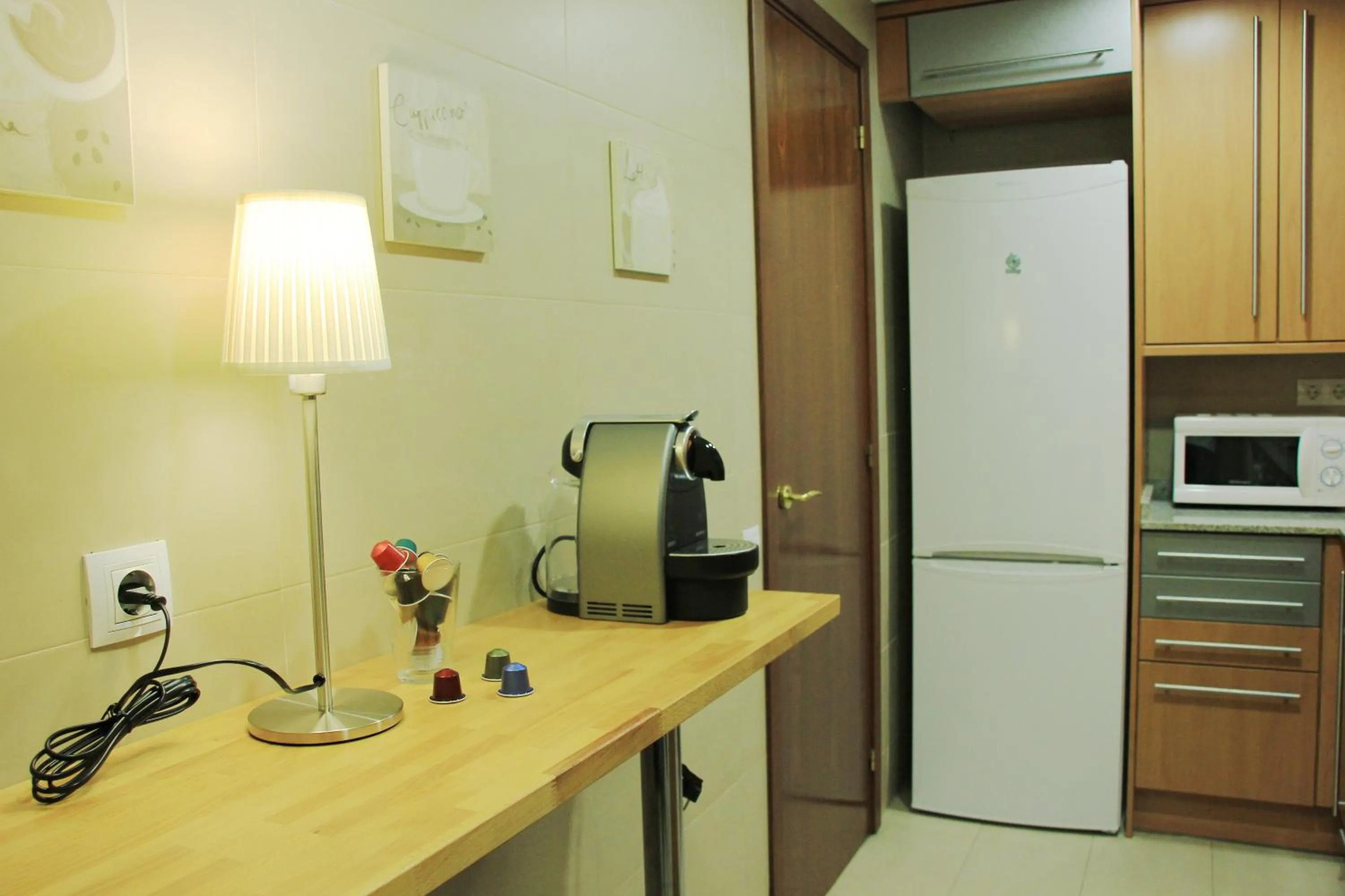 Kitchen or kitchenette in Alguera Apartments Industria