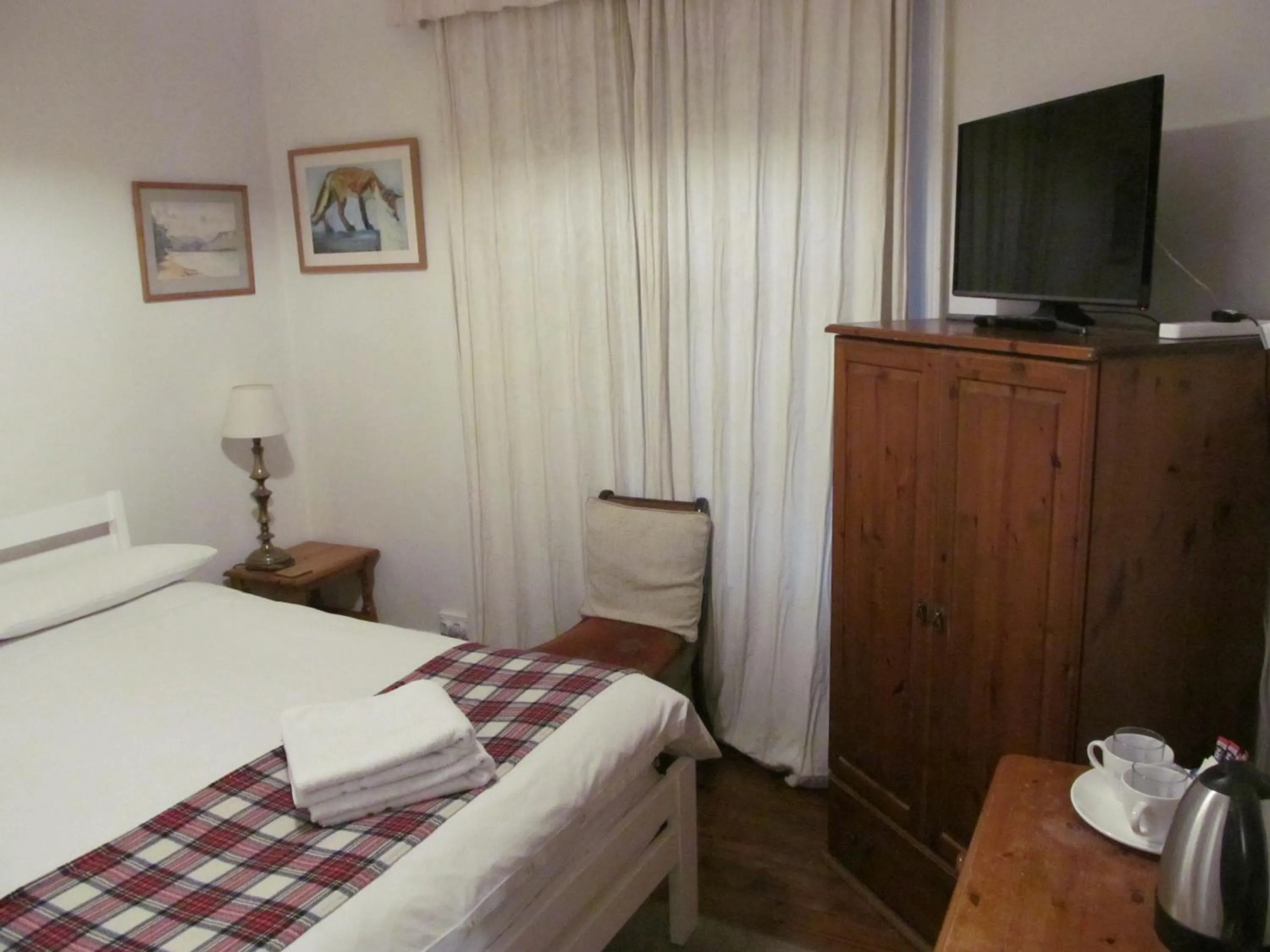 Coffee/tea facilities, Bed in Lantern Guest House