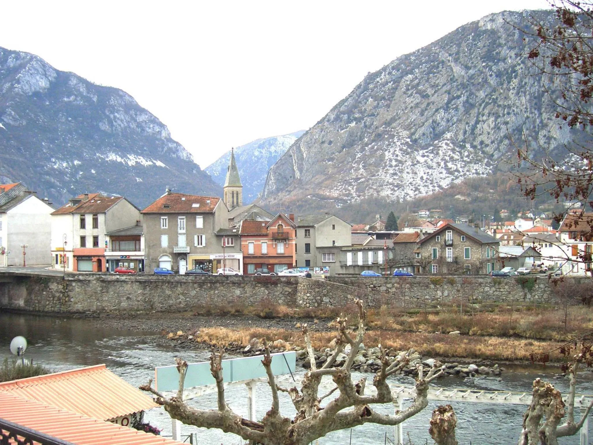 Day in Logis Hôtel Restaurant de la Poste