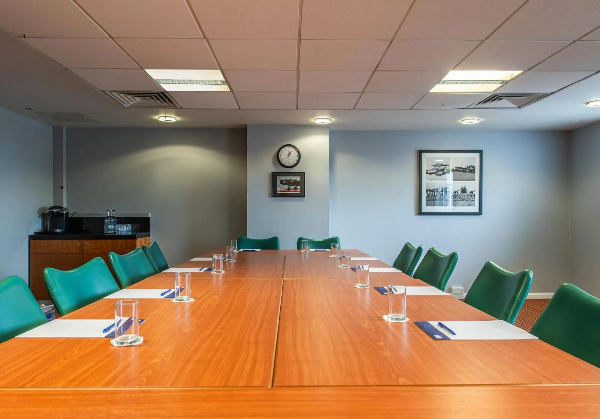 Meeting/conference room in Holiday Inn Express Ramsgate – Minster by IHG