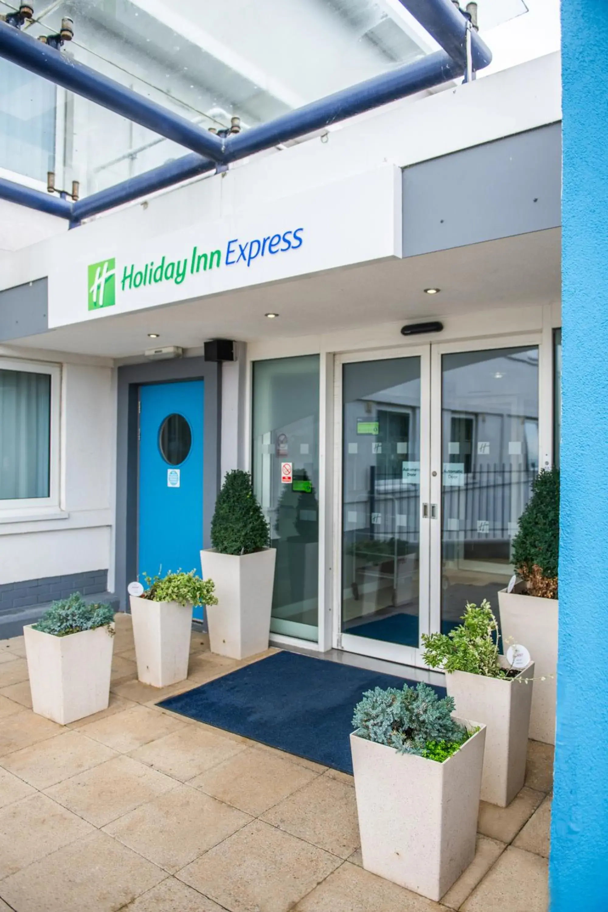 Facade/entrance in Holiday Inn Express Ramsgate – Minster by IHG Facade/entrance in Holiday Inn Express Ramsgate – Minster by IHG