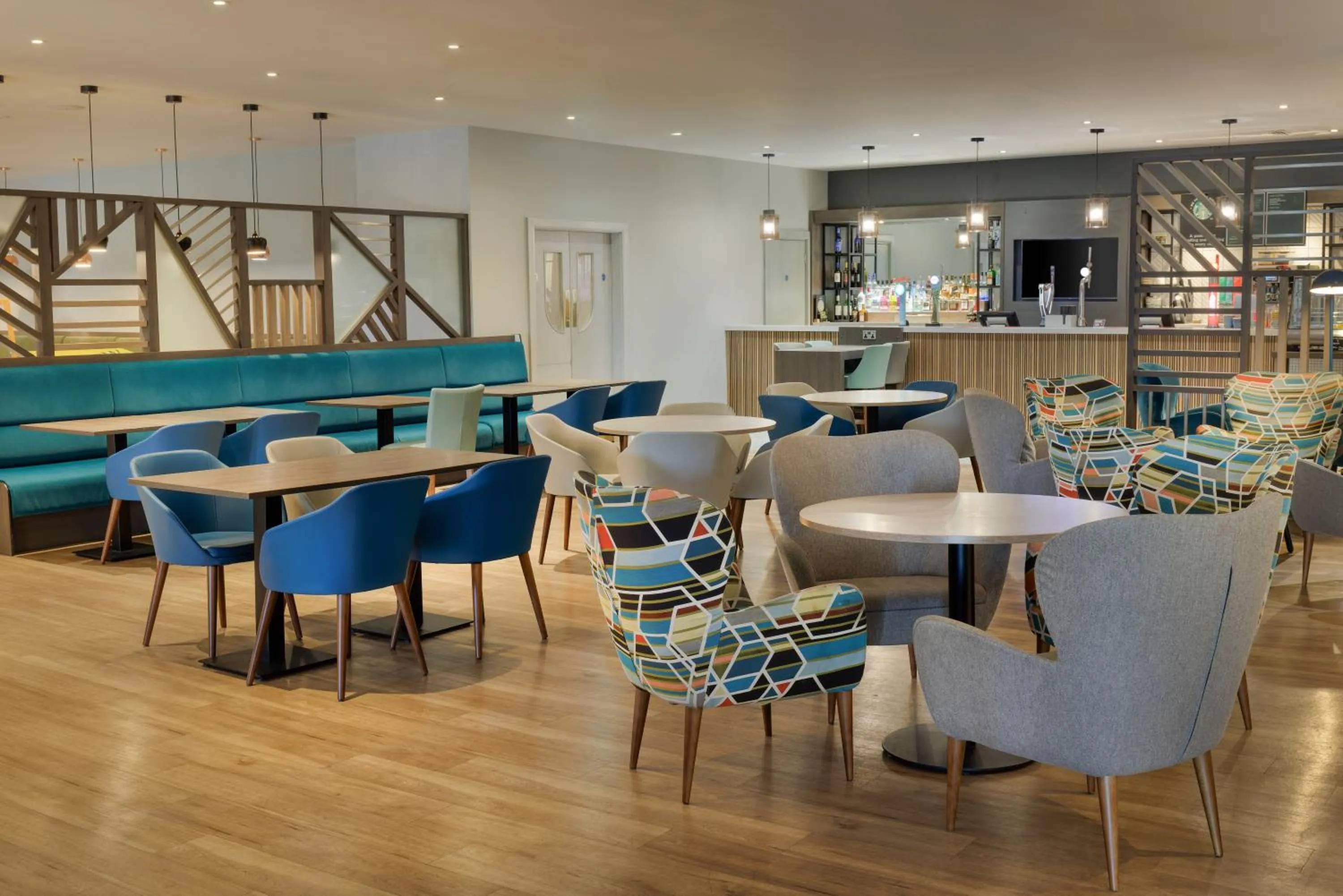 Restaurant/places to eat in Holiday Inn Mansfield Alfreton M1 Jct 28 by IHG