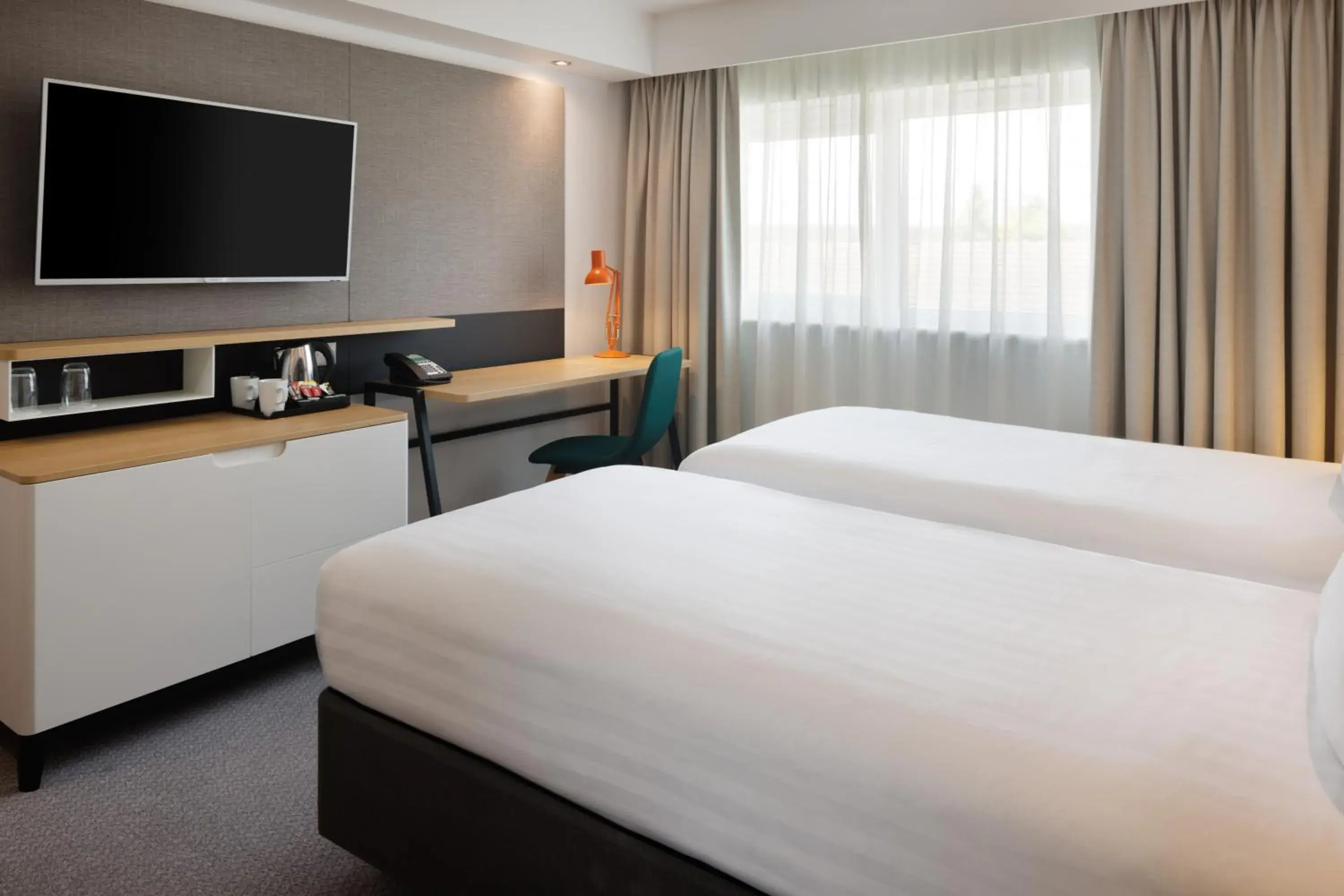 Bed in Holiday Inn Mansfield Alfreton M1 Jct 28 by IHG Bed in Holiday Inn Mansfield Alfreton M1 Jct 28 by IHG