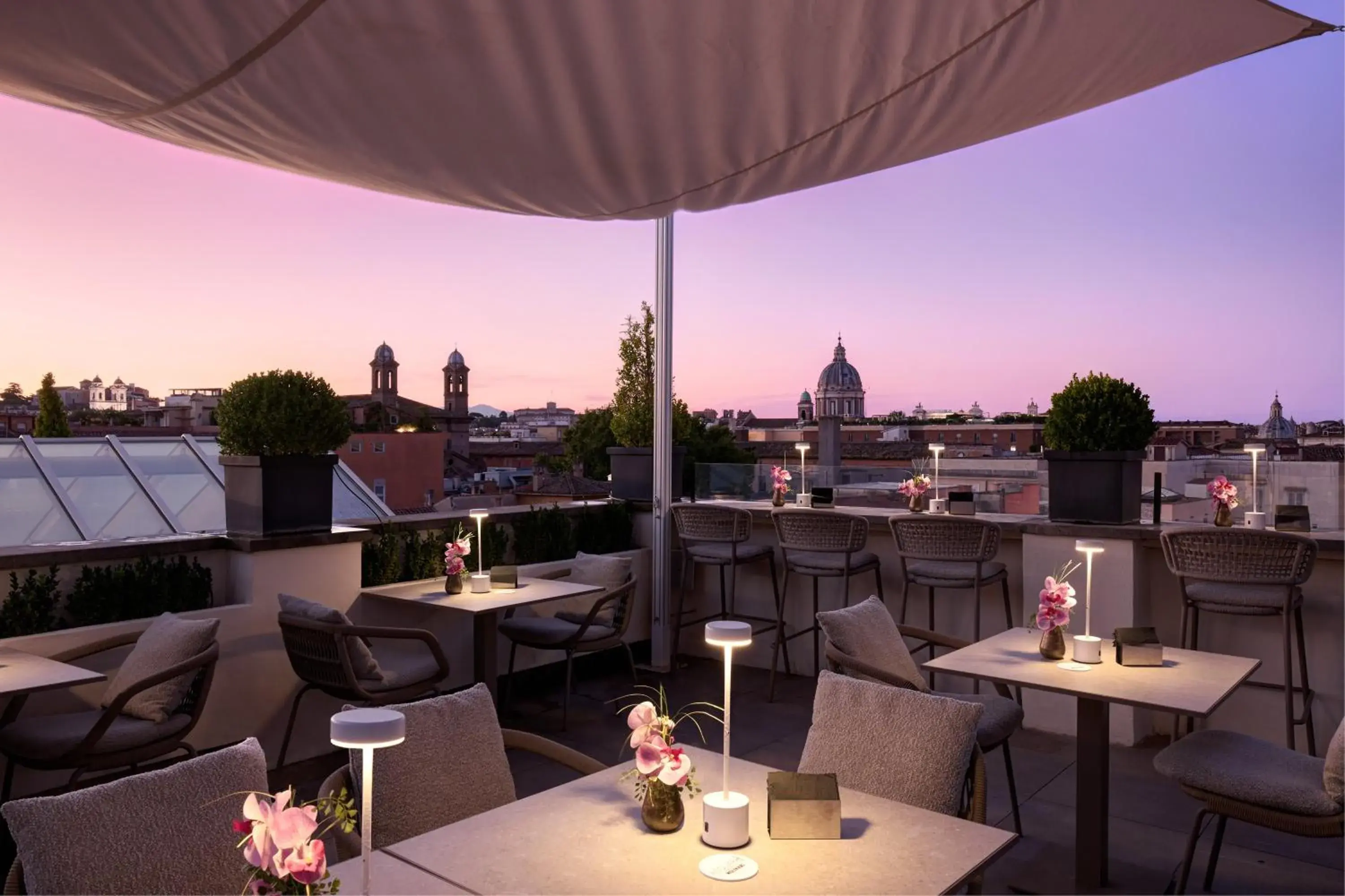 Restaurant/places to eat in The First Arte - Preferred Hotels & Resorts Restaurant/places to eat in The First Arte - Preferred Hotels & Resorts