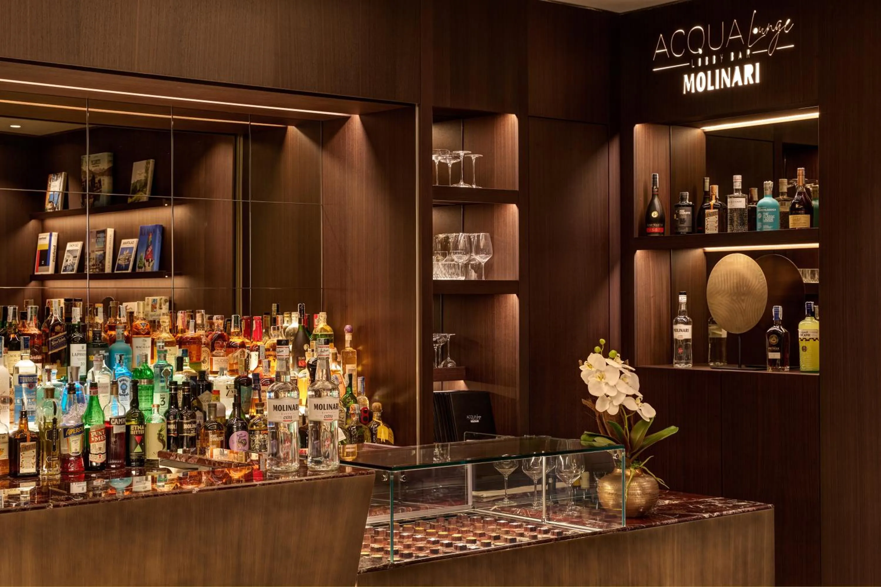 Lounge or bar in The First Arte - Preferred Hotels & Resorts