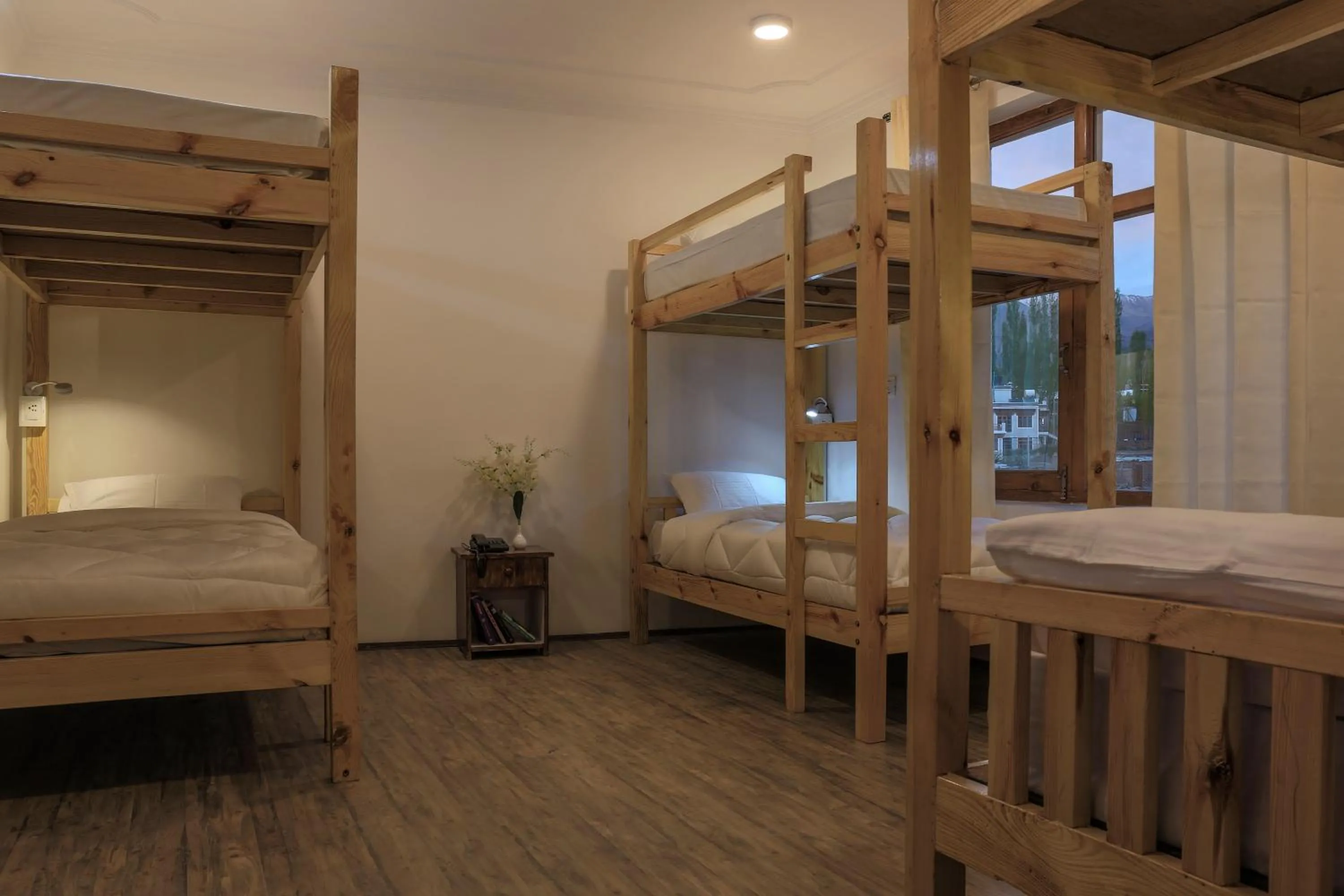 Bed in 6-Bed Mixed Dormitory Room in Ree Hostel