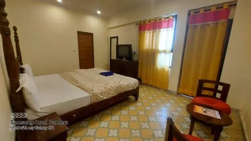 Rani Mahal Hotel