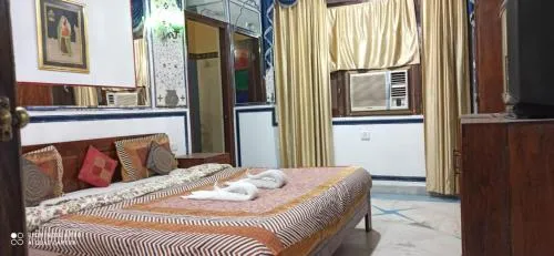 Rani Mahal Hotel