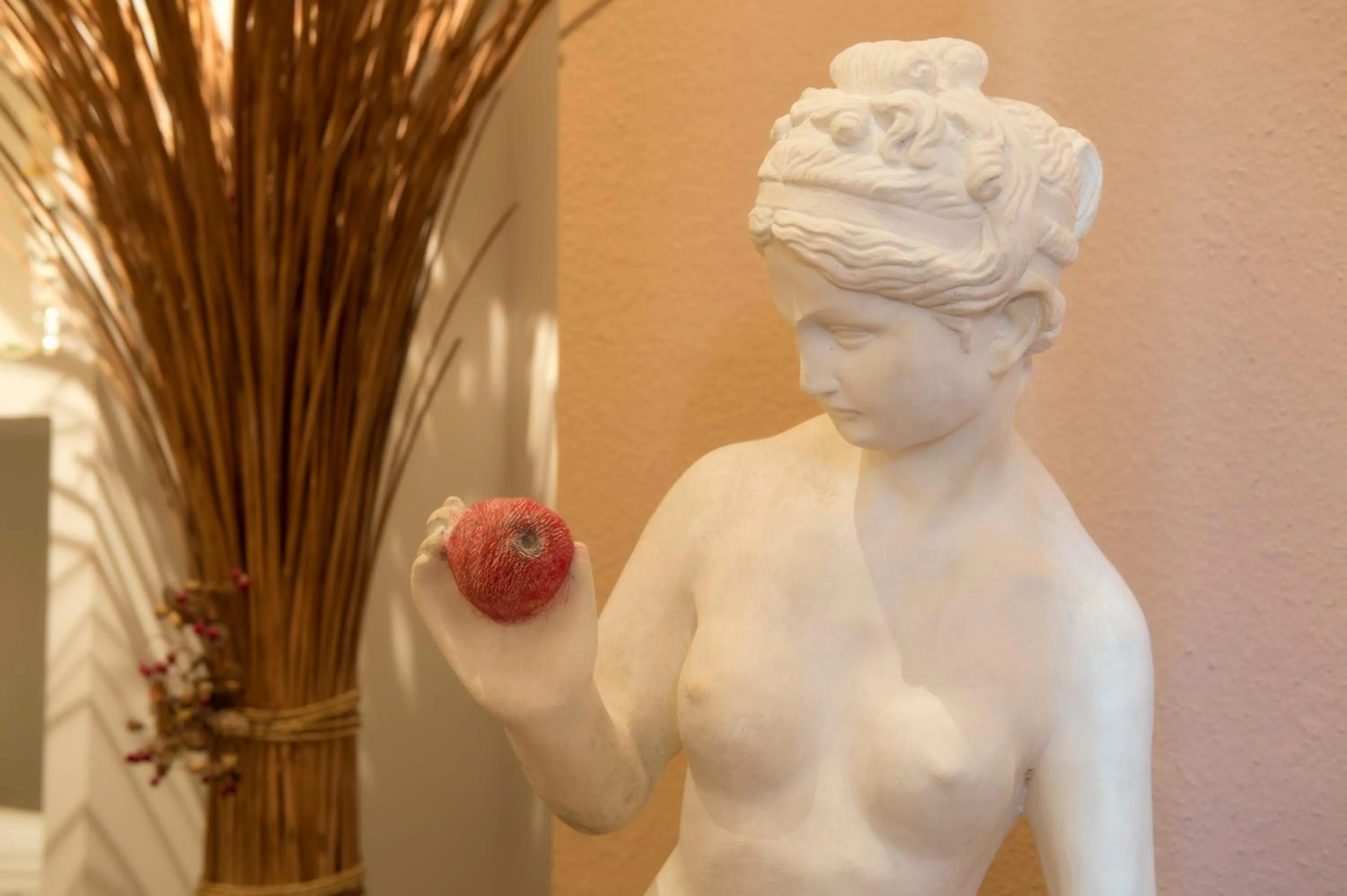 Decorative detail in Vila Belaggio