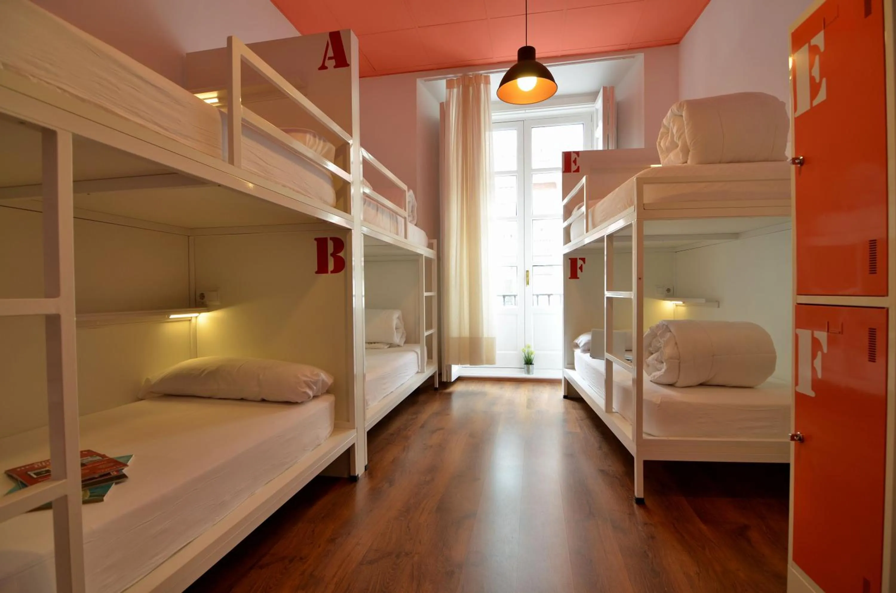 Bed in Far Home Atocha