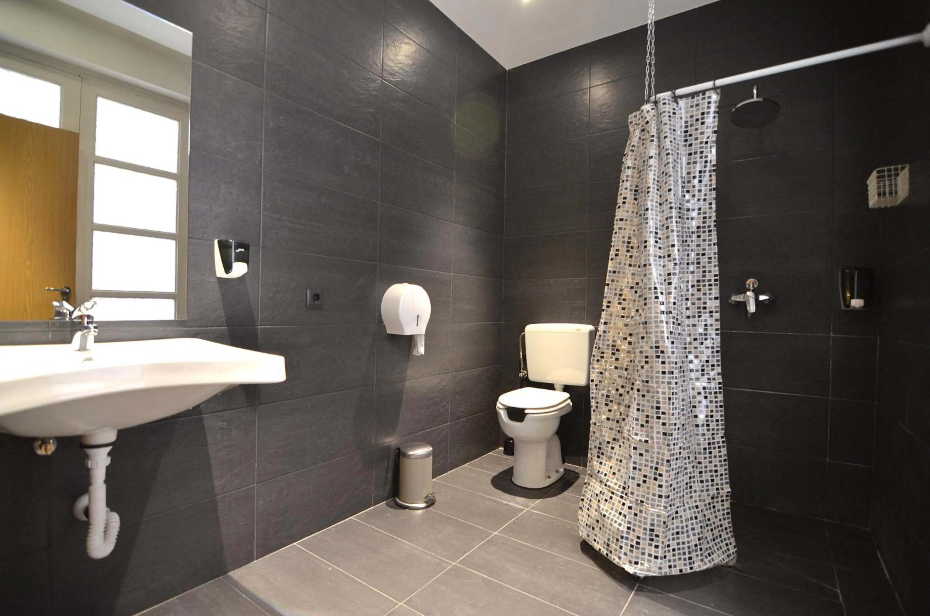 Bathroom in Far Home Atocha