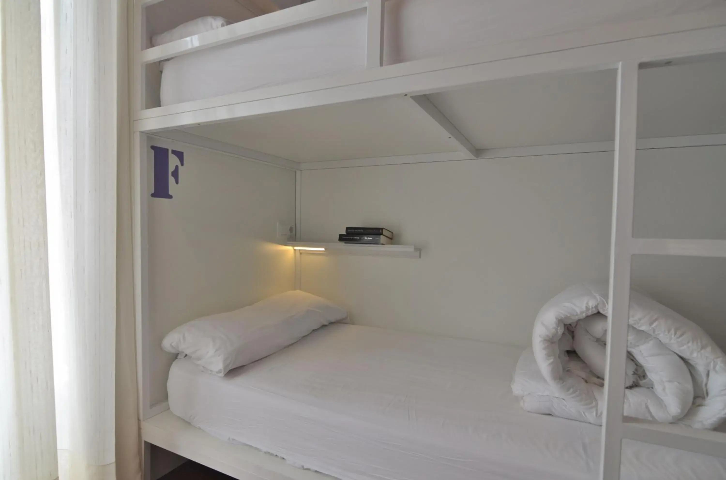 Bed in Far Home Atocha Bed in Far Home Atocha