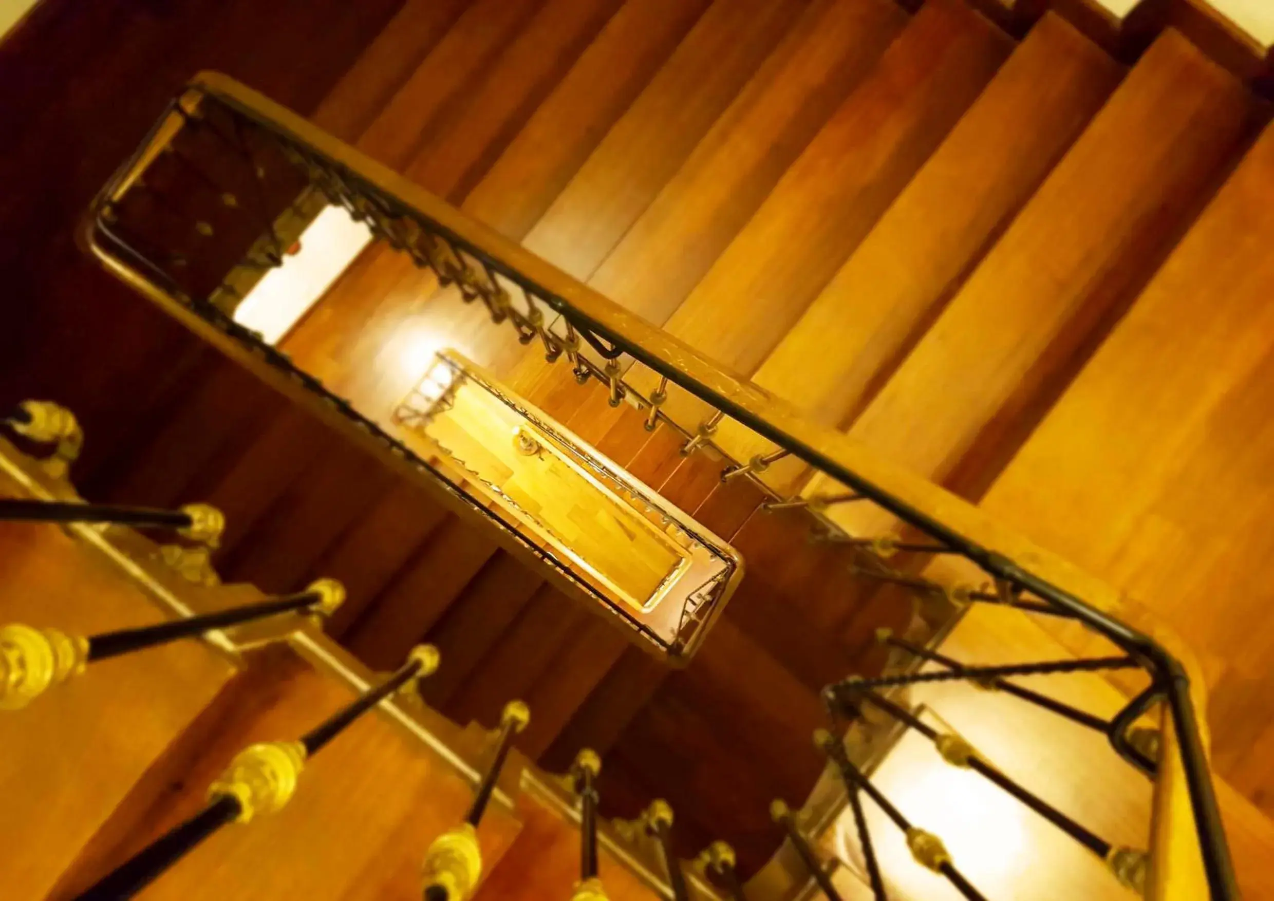 Property building in Far Home Atocha Property building in Far Home Atocha