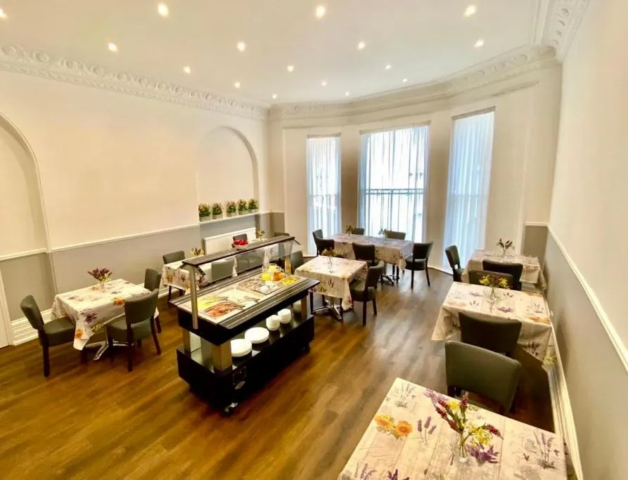 Breakfast in Ravna Gora