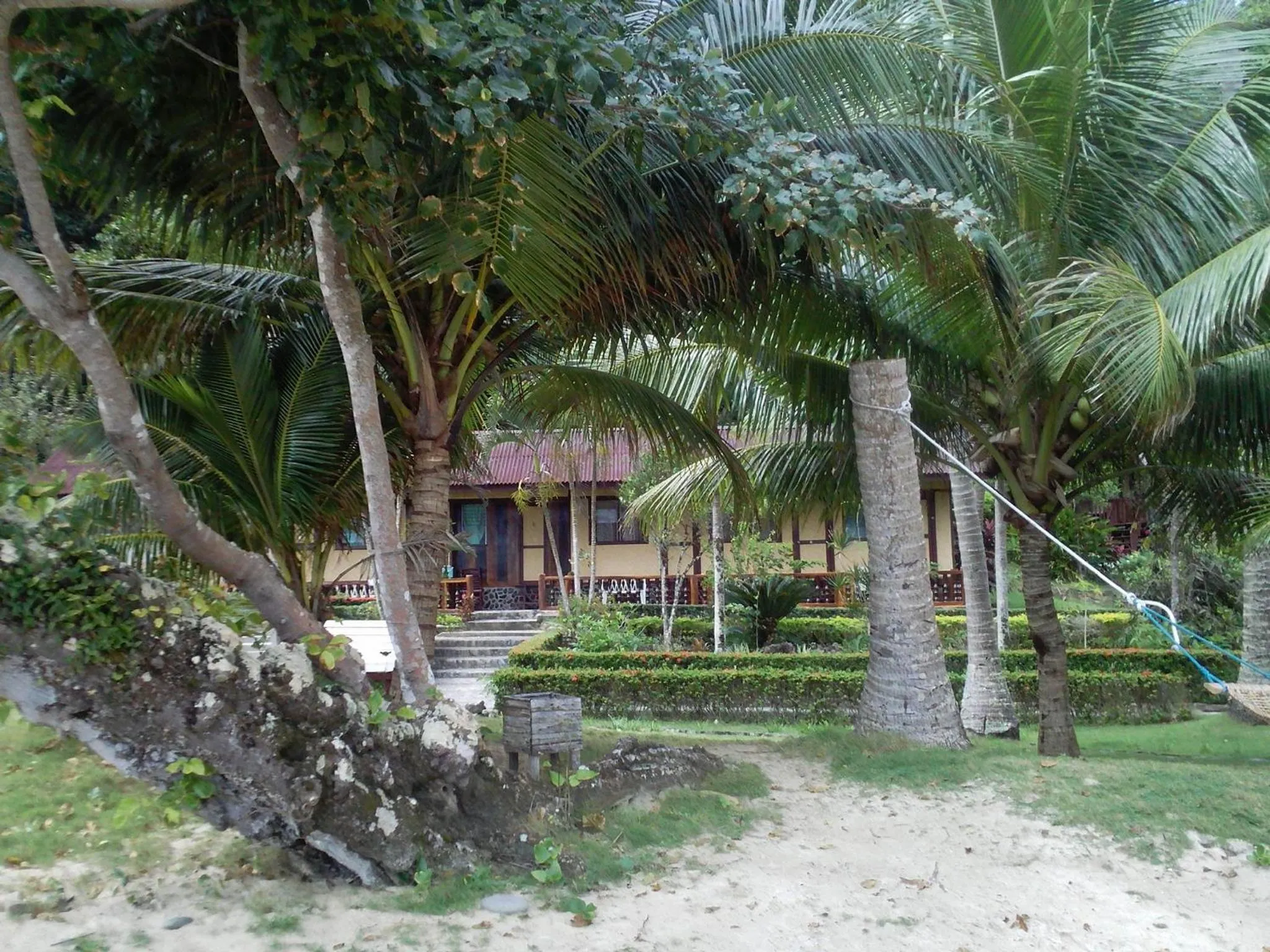 Coconut Garden Island Resort