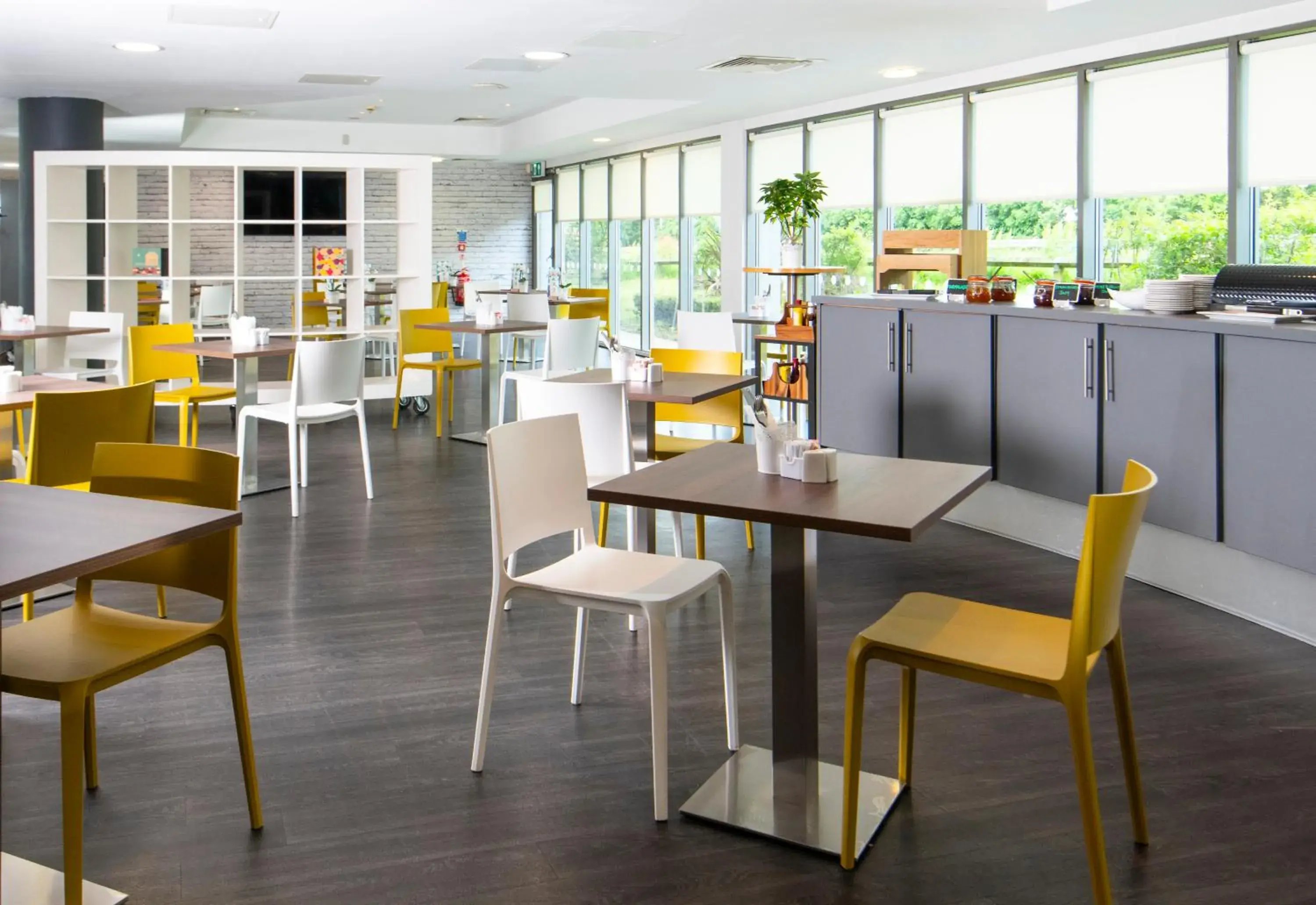 Restaurant/places to eat in ibis Styles Haydock Restaurant/places to eat in ibis Styles Haydock