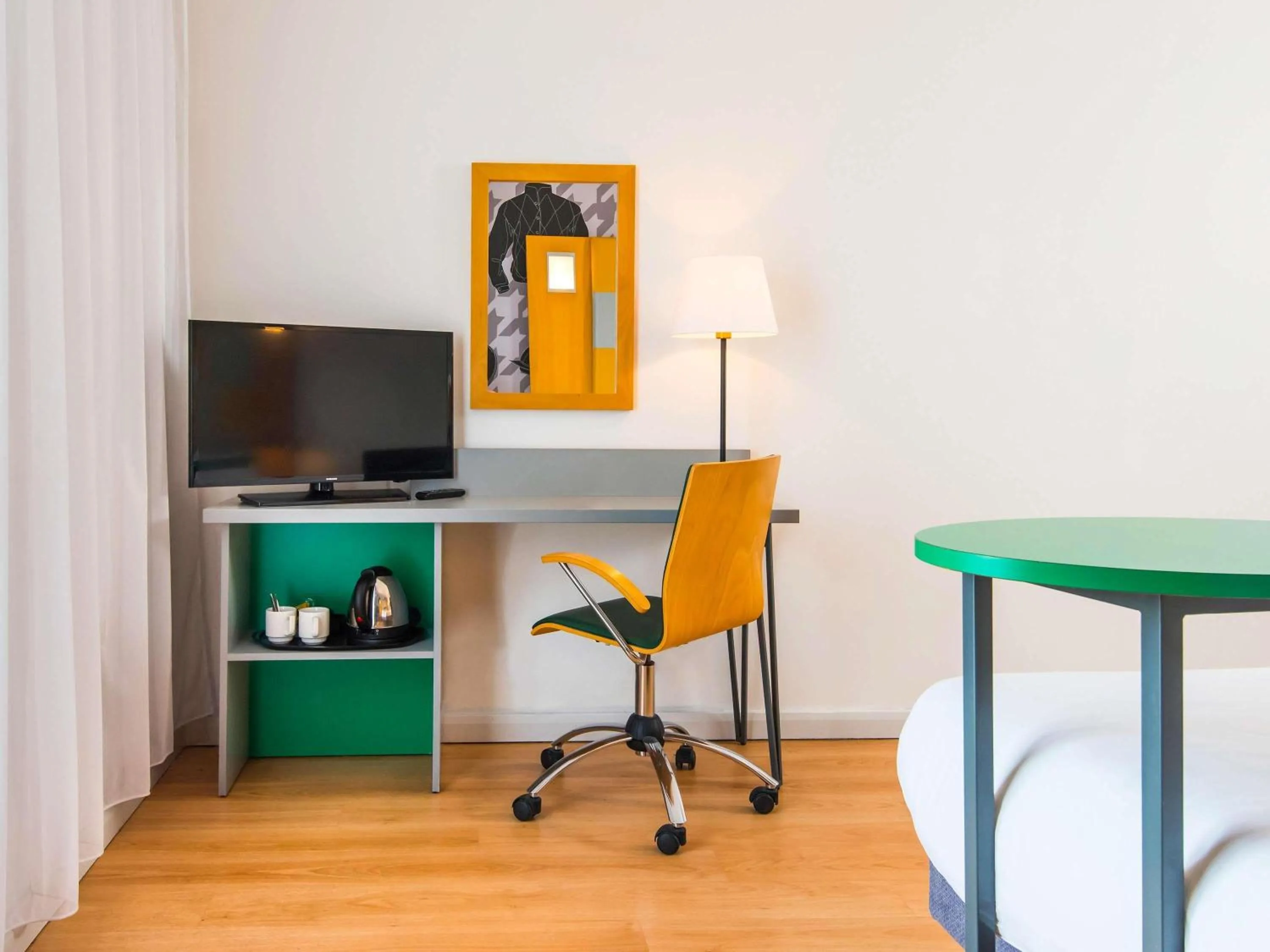 TV and multimedia in ibis Styles Haydock