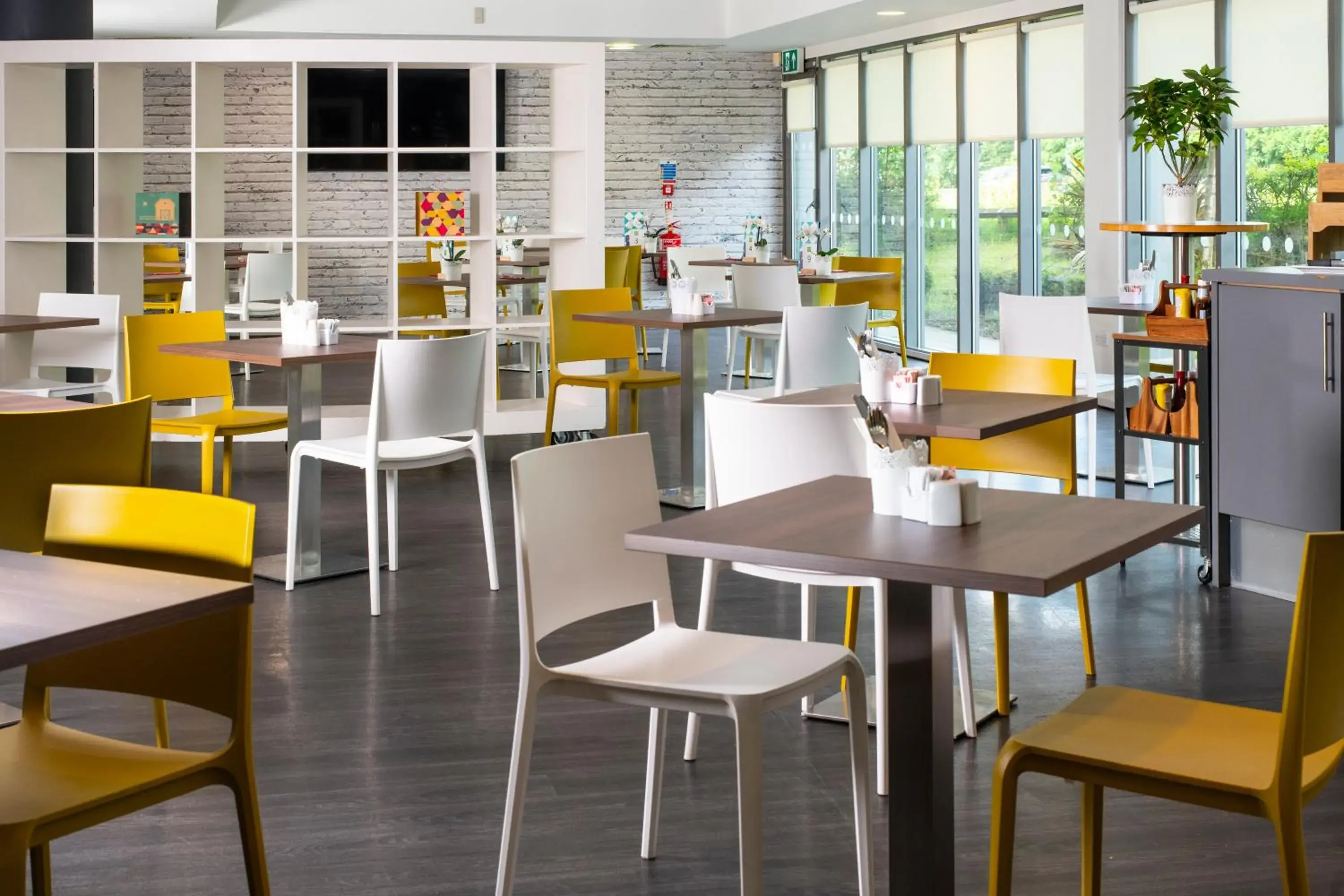 Restaurant/places to eat in ibis Styles Haydock Restaurant/places to eat in ibis Styles Haydock