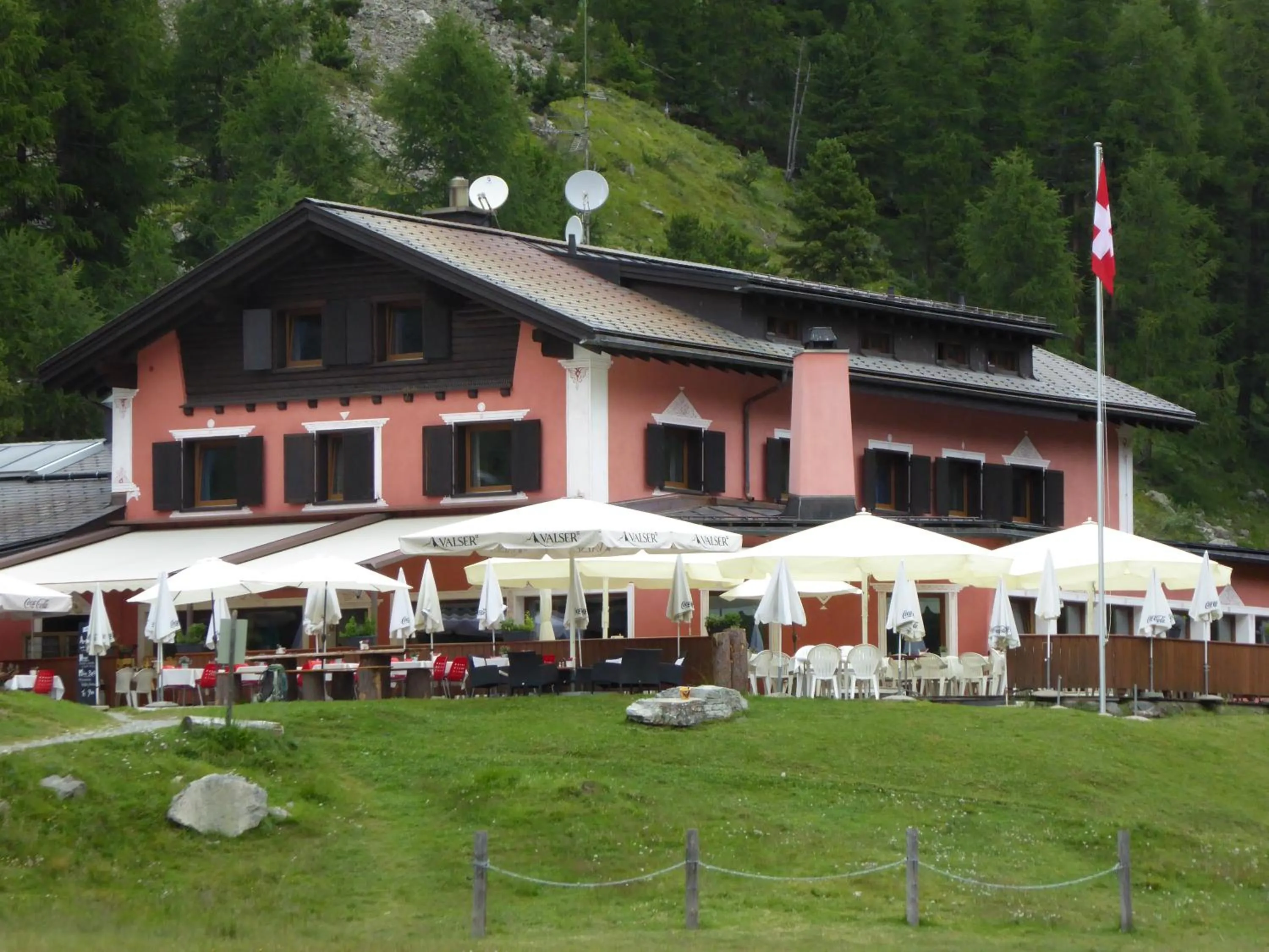Property building in Hotel Roseg-Gletscher