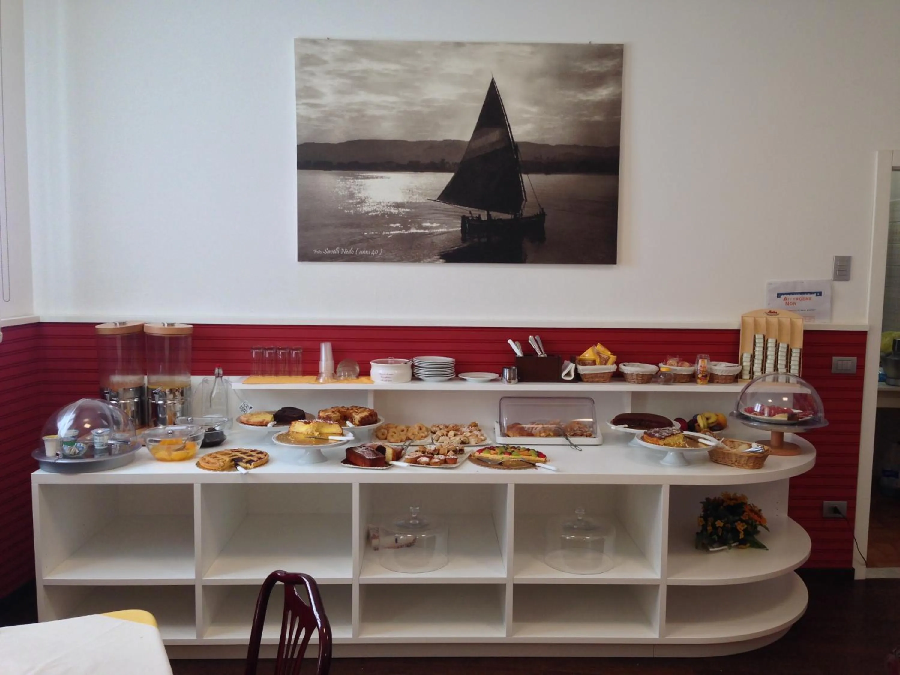 Food and drinks in Hotel Centrale