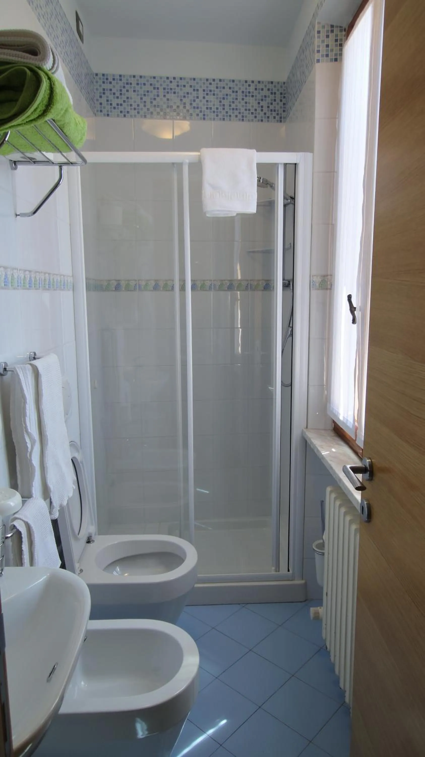 Bathroom in Hotel Centrale