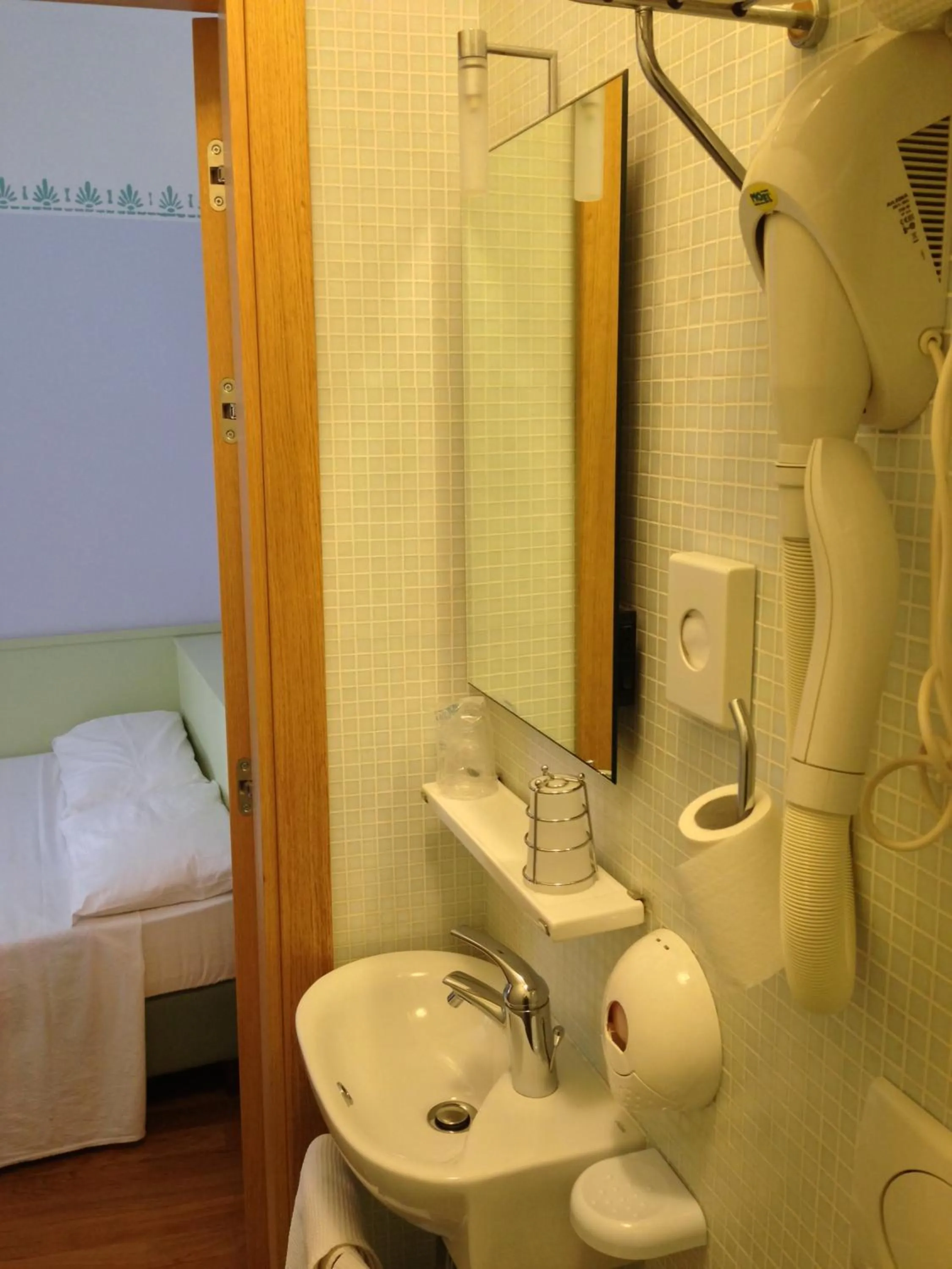 Bathroom in Hotel Centrale