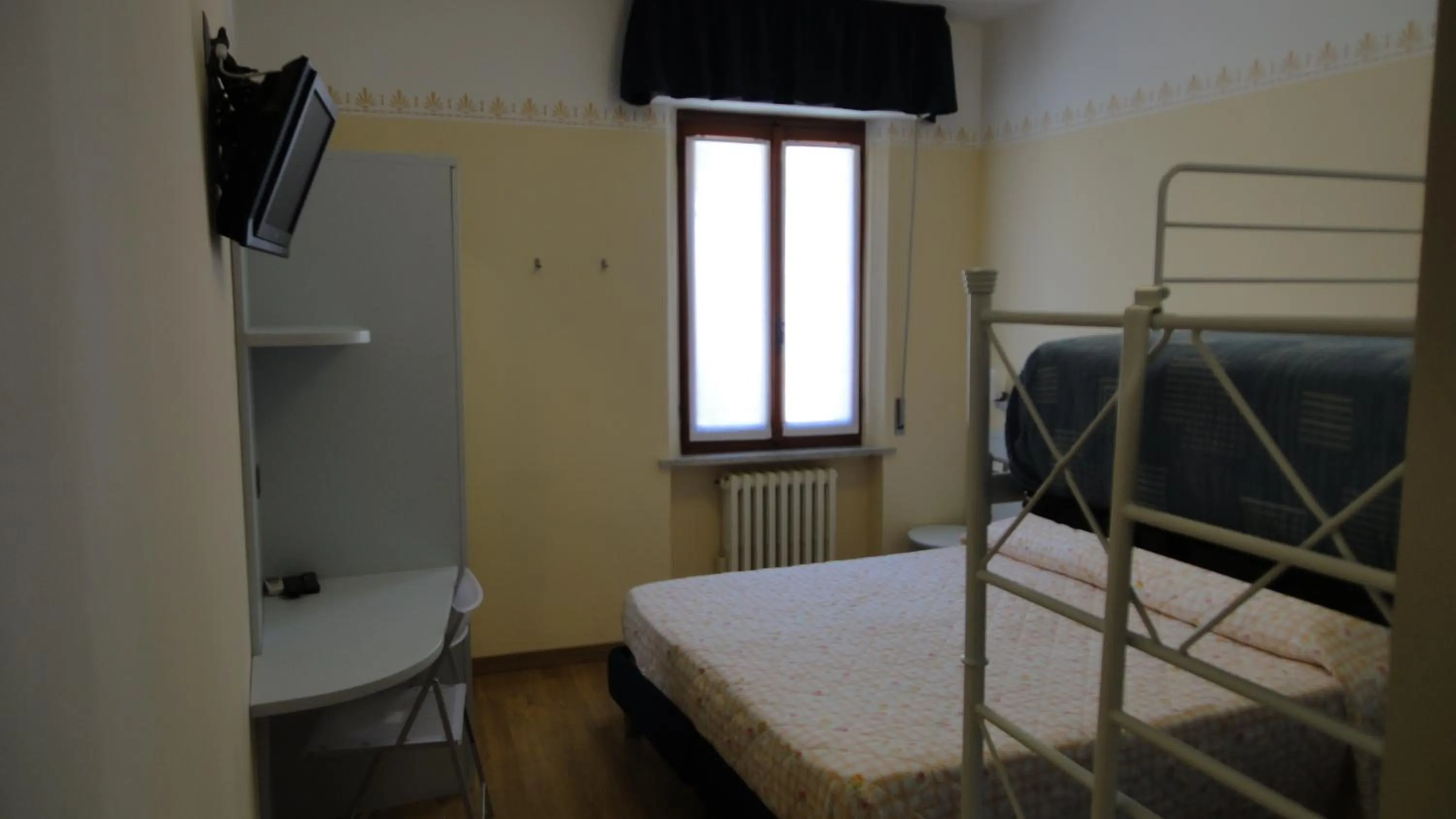 Photo of the whole room, Bed in Hotel Centrale