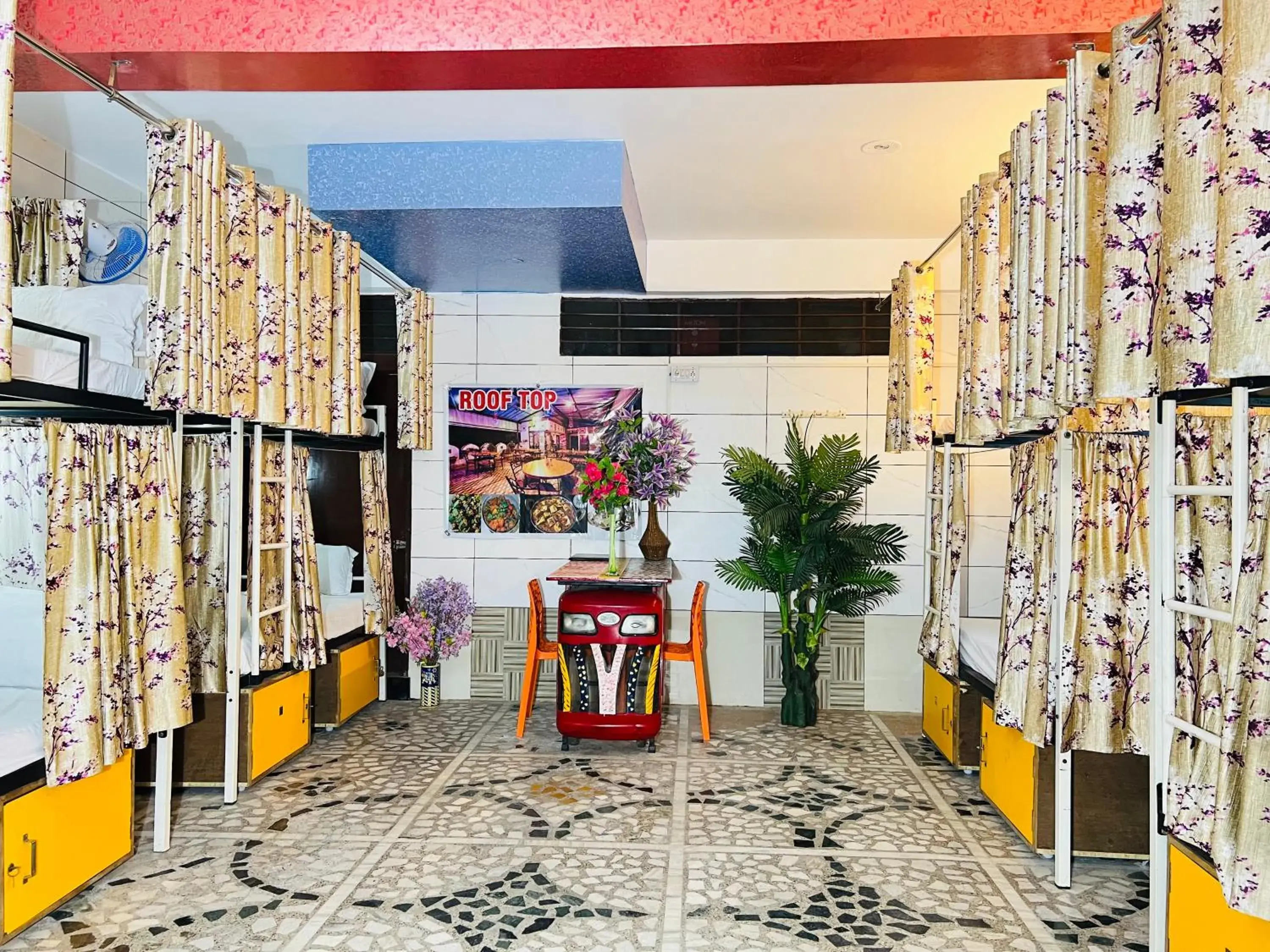 bunk bed in Hotel Moon Light Palace bunk bed in Hotel Moon Light Palace