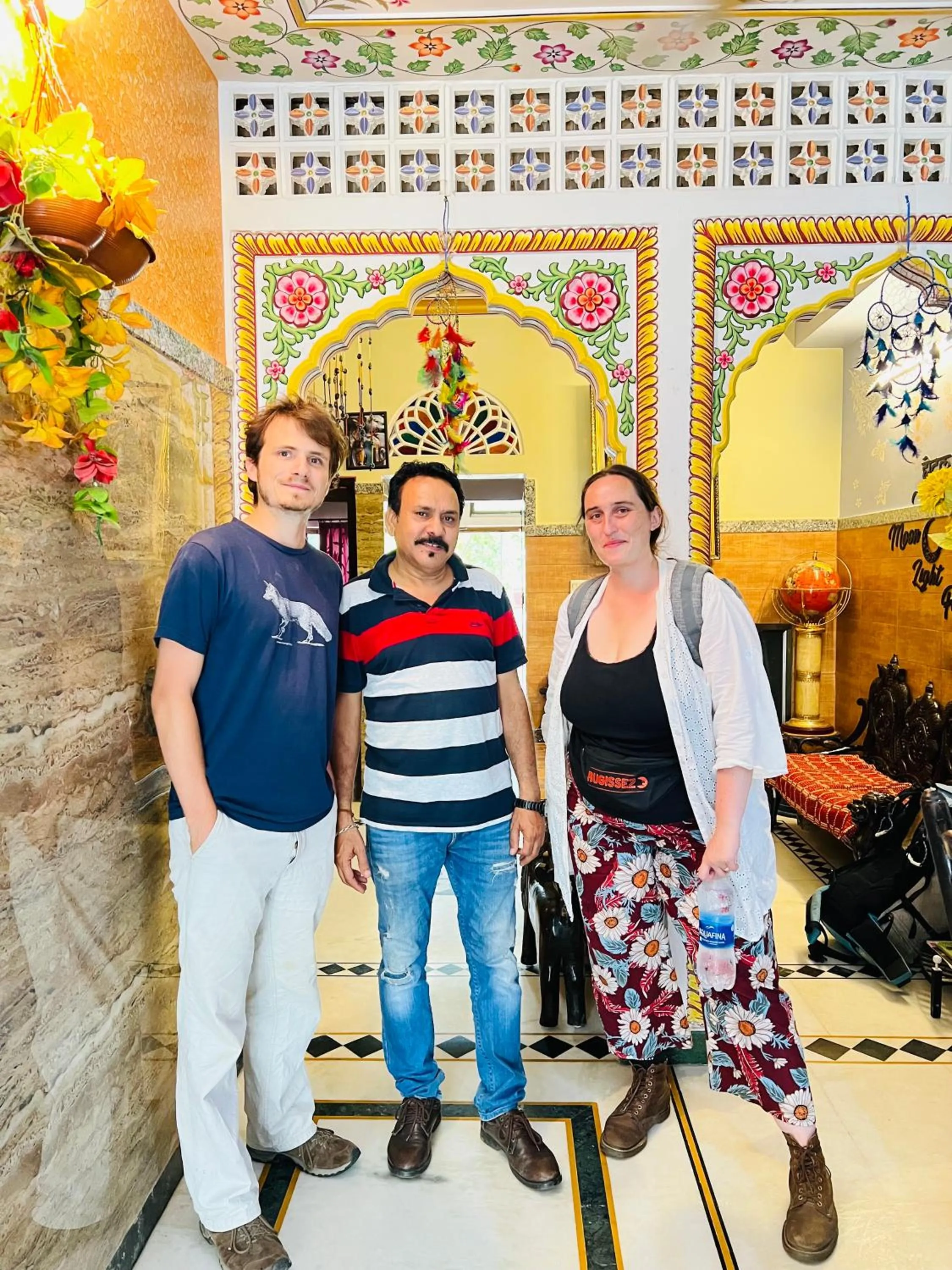 Guests in Hotel Moon Light Palace