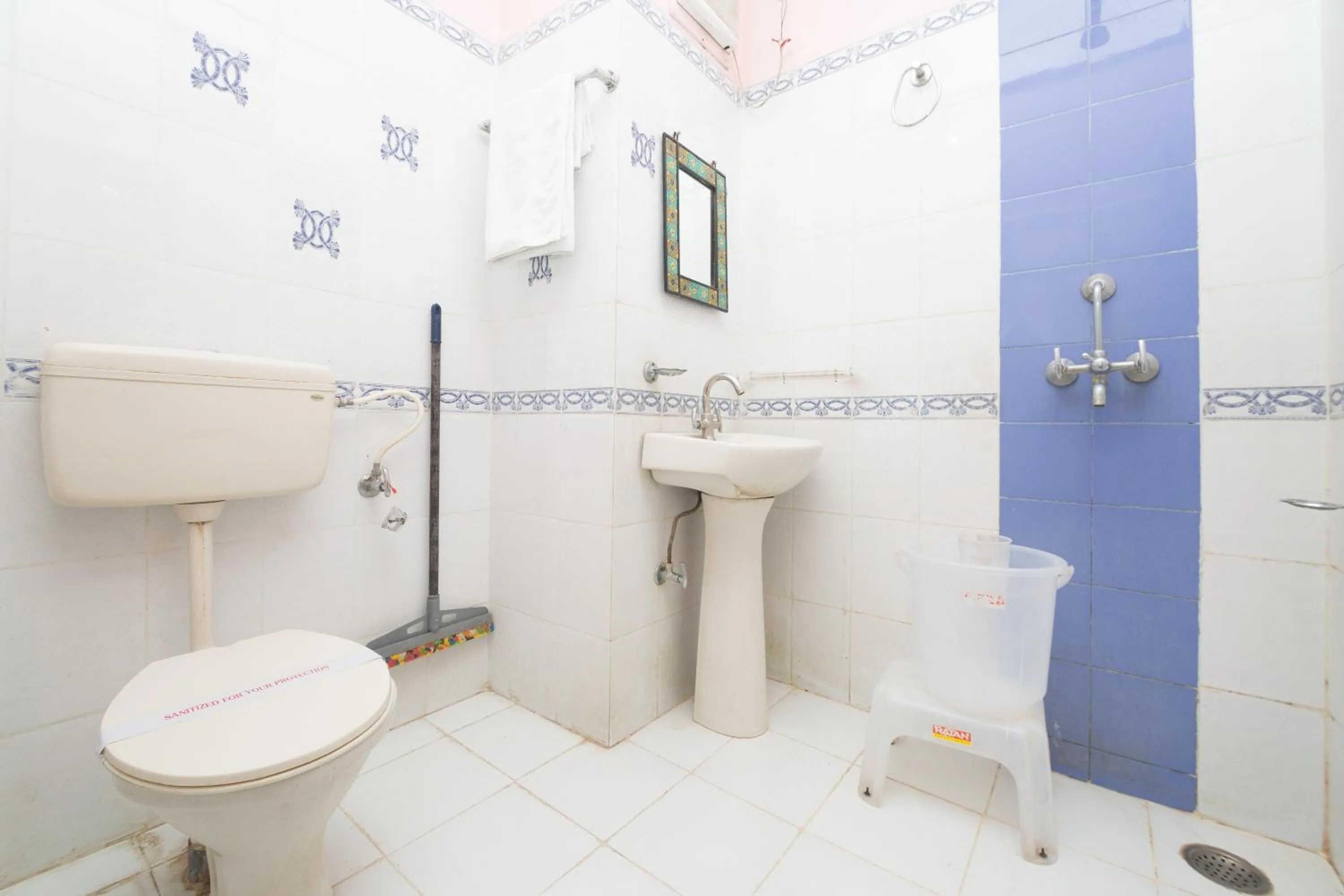 Bathroom in Hotel Moon Light Palace