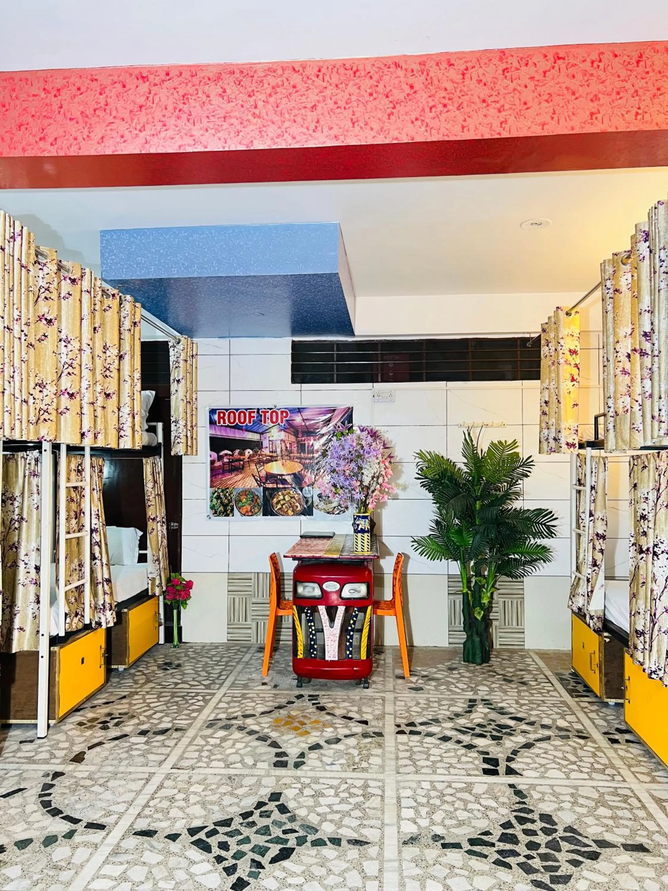 bunk bed in Hotel Moon Light Palace