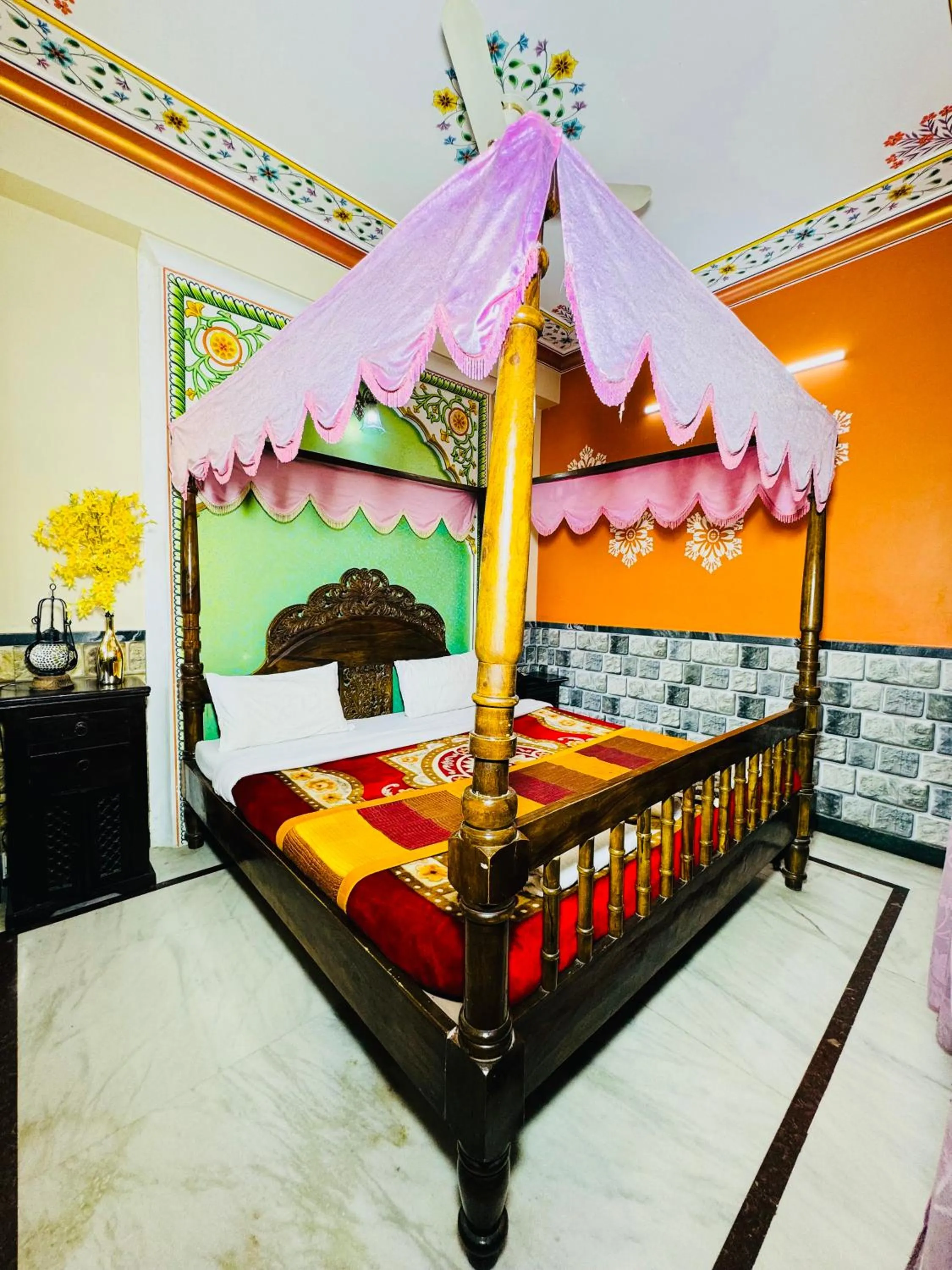 Bedroom, Bed in Hotel Moon Light Palace